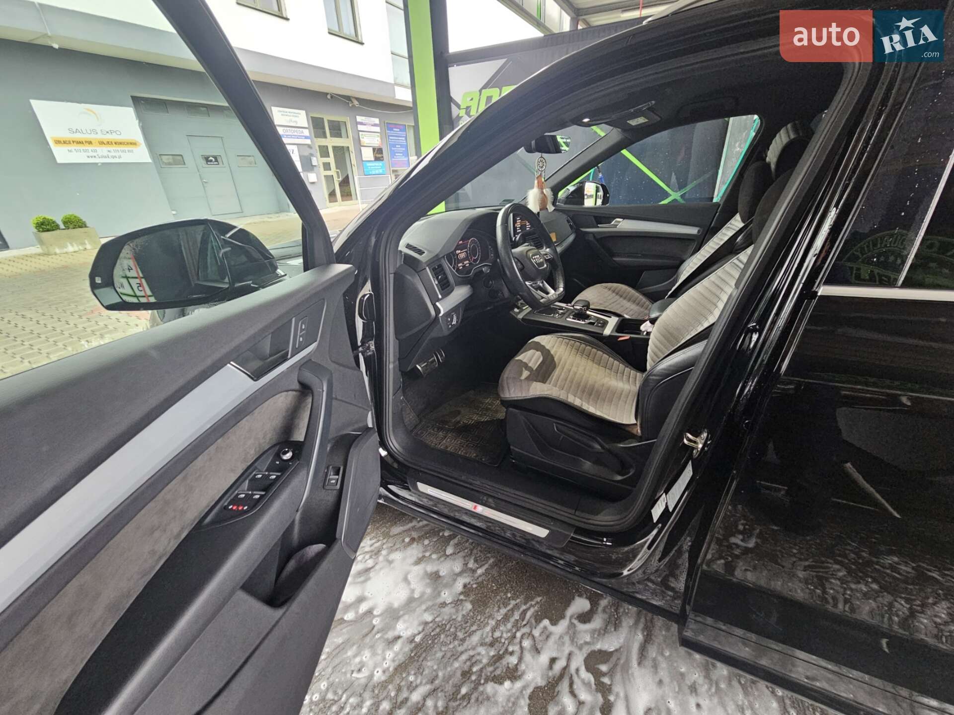 Audi Q5 2020 VIN WAUZZZFY4L2121036 фото оголошення 9 з 9