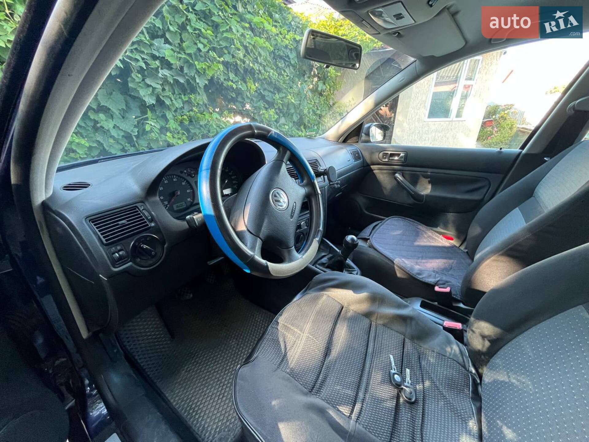 Volkswagen Golf 2003 VIN WVWZZZ1JZ3W475400 фото оголошення 9 з 28