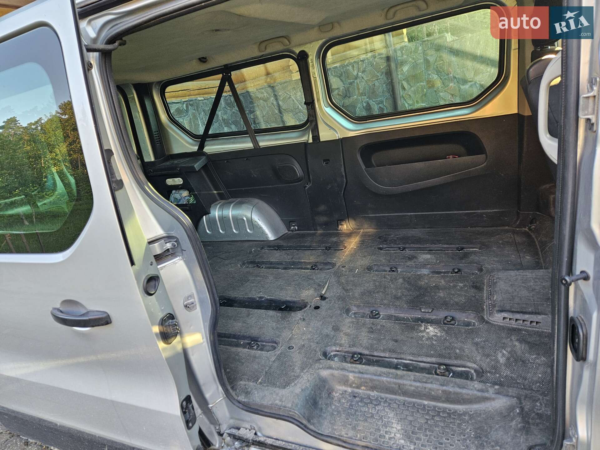 Renault Trafic 2016 VIN VF1JL000X54859705 фото оголошення 17 з 18