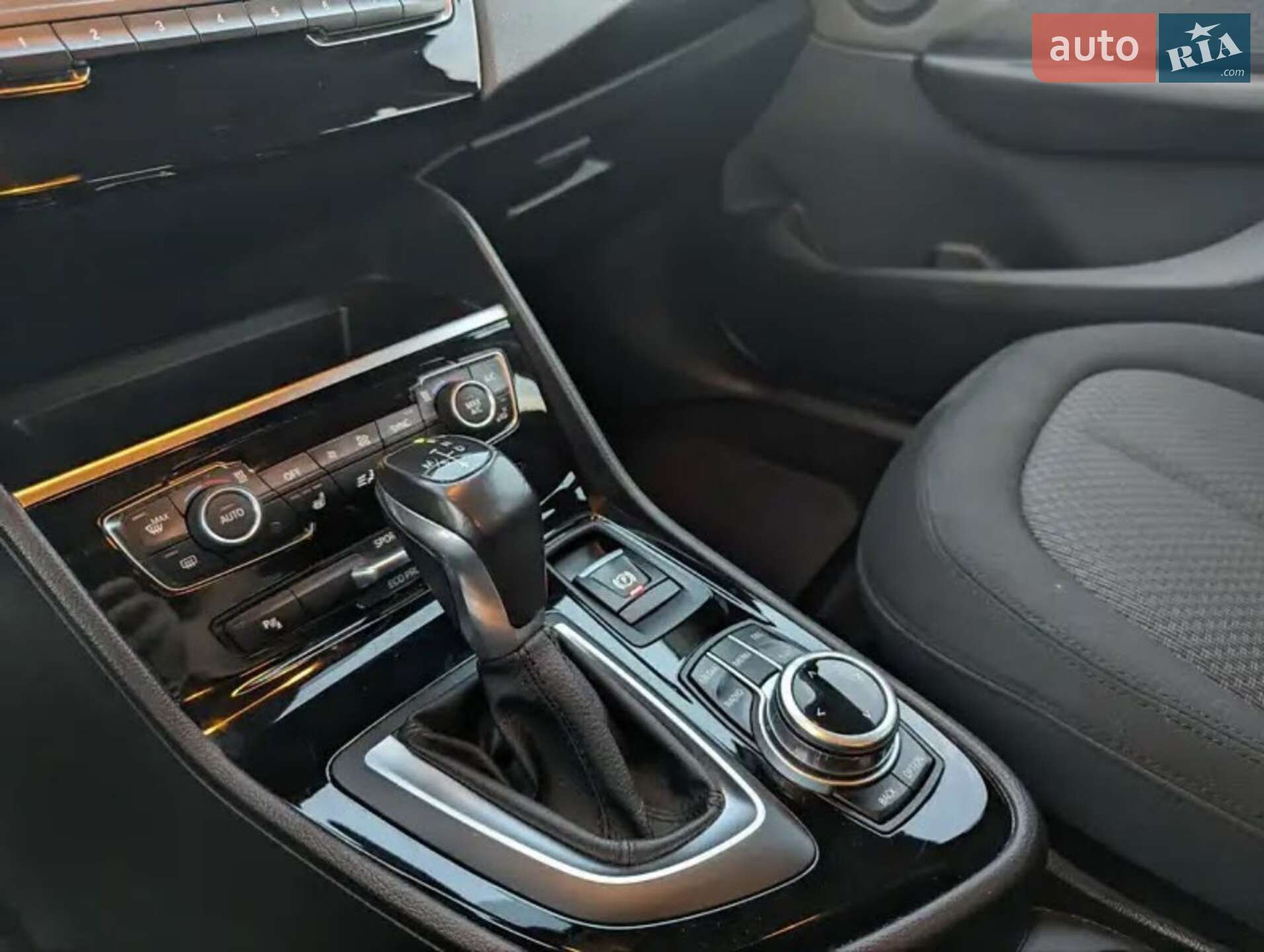 BMW 2 Series Gran Tourer 2016 VIN WBA2E510305E03155 фото оголошення 30 з 32