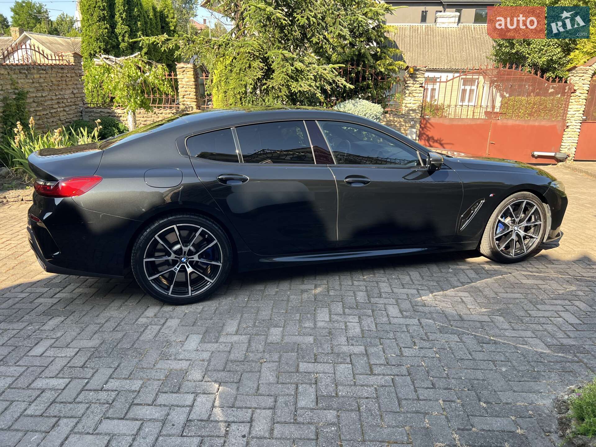 BMW 8 Series Gran Coupe 2020 VIN WBAGW41050CF42681 фото оголошення 14 з 38