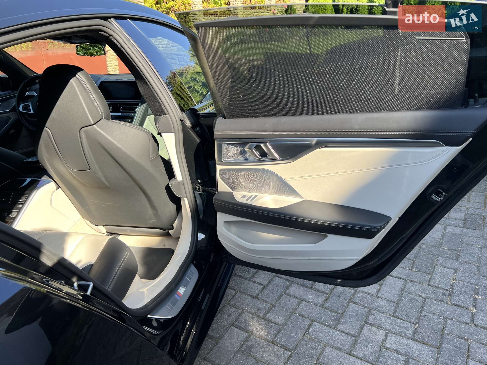 BMW 8 Series Gran Coupe 2020 VIN WBAGW41050CF42681 фото оголошення 22 з 38