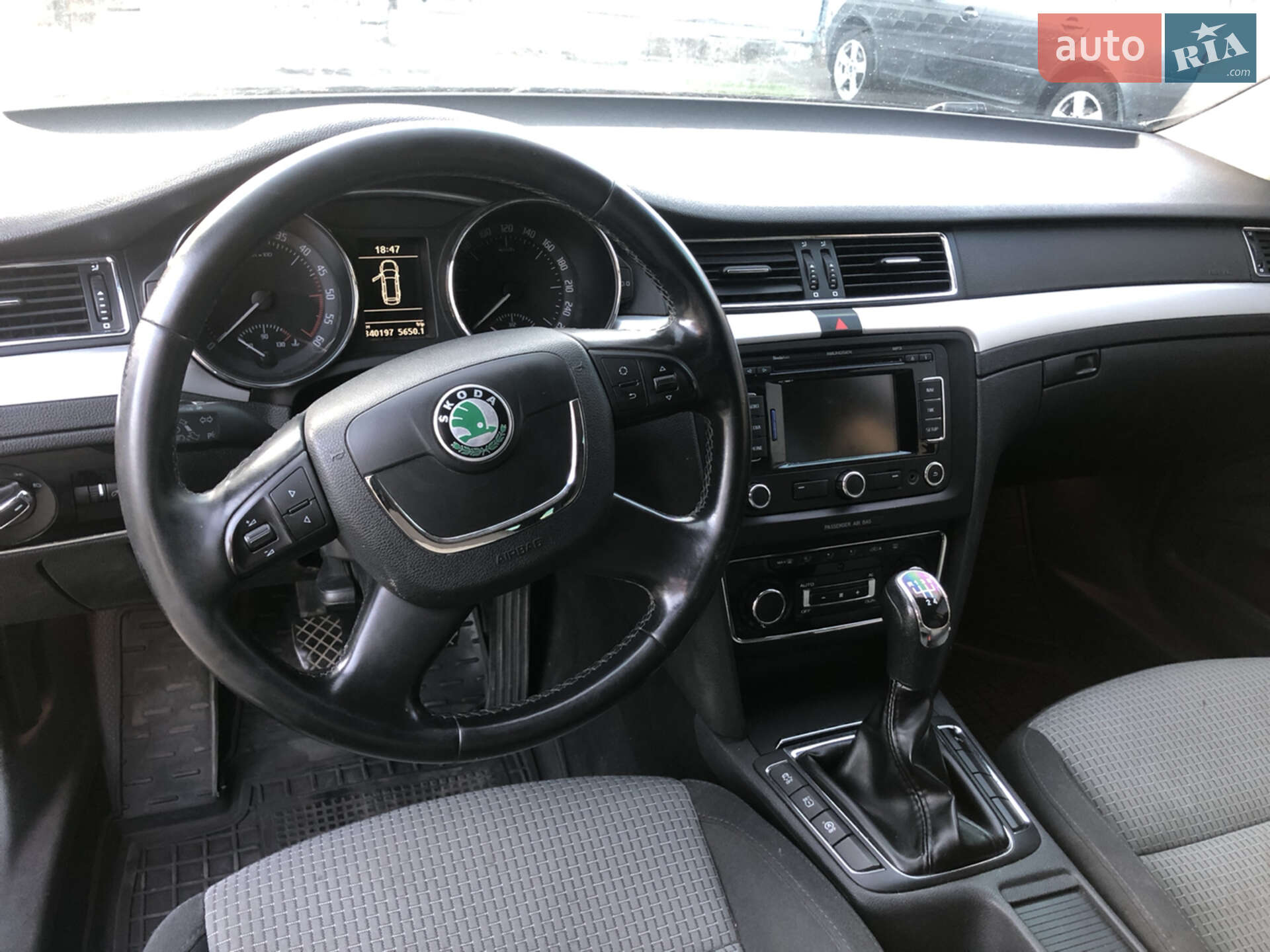 Skoda Superb 2011 VIN TMBJJ73T0B9056437 фото оголошення 9 з 11