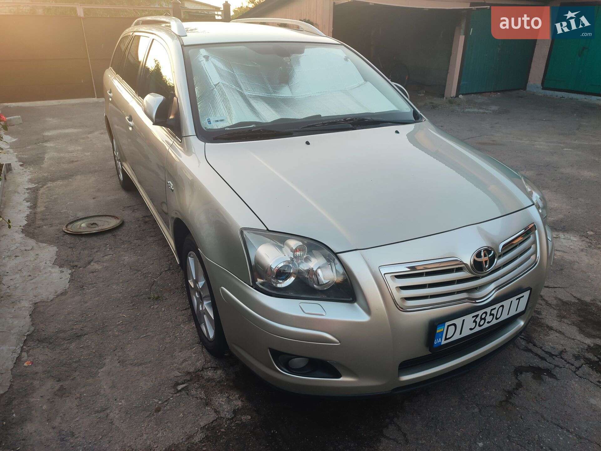 Toyota Avensis 2006 VIN SB1EB56L60E055221 фото оголошення 2 з 8