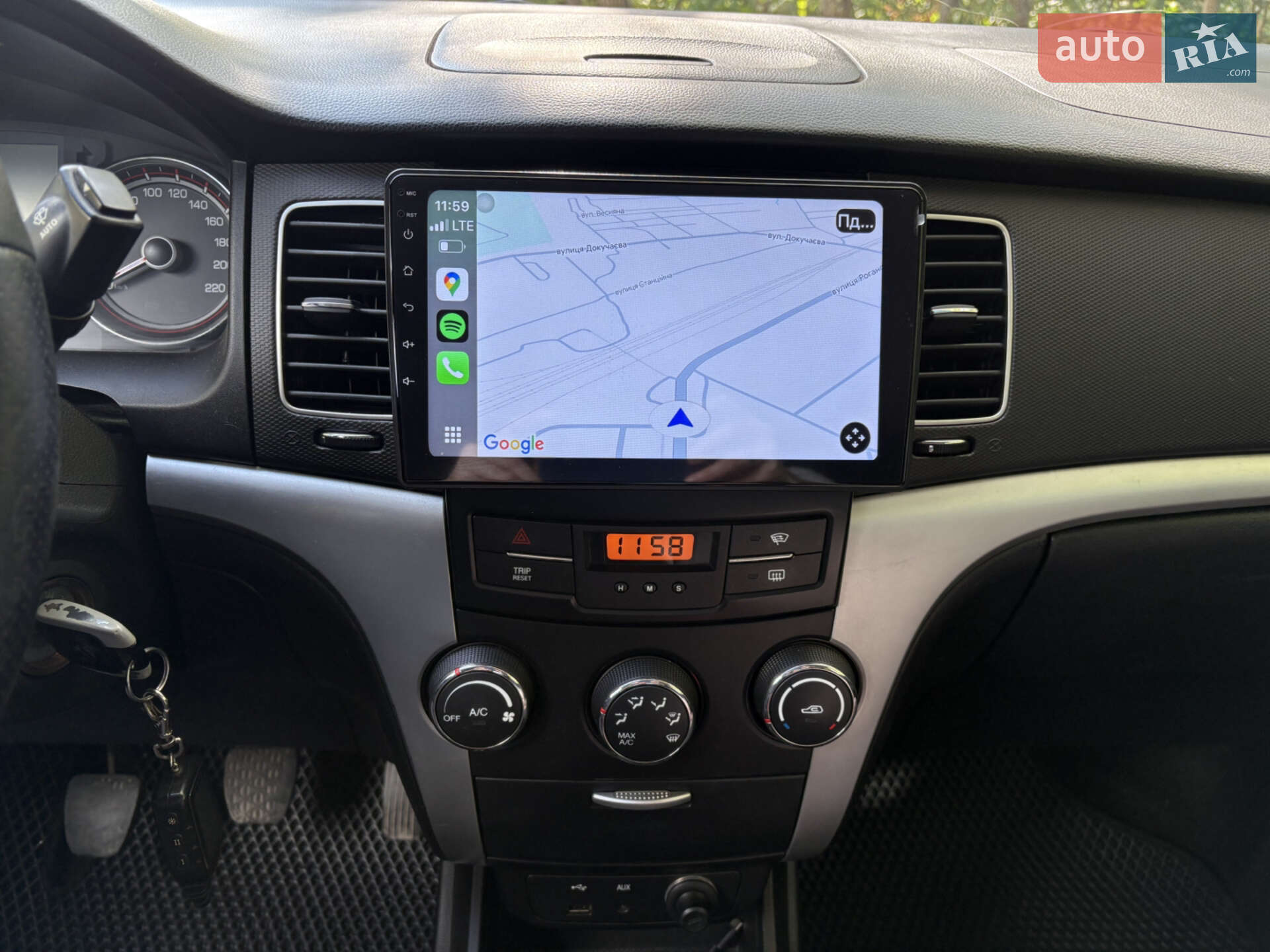 SsangYong Korando 2011 VIN Y7WCKSM21B0008629 фото оголошення 26 з 44