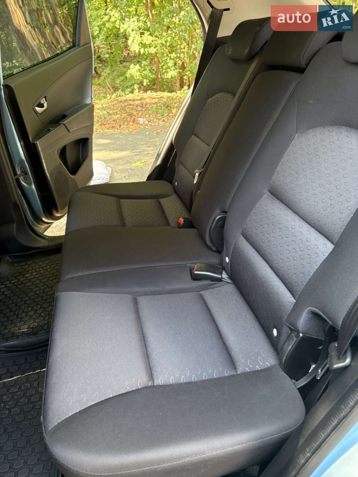 SsangYong Korando 2011 VIN Y7WCKSM21B0008629 фото оголошення 32 з 44