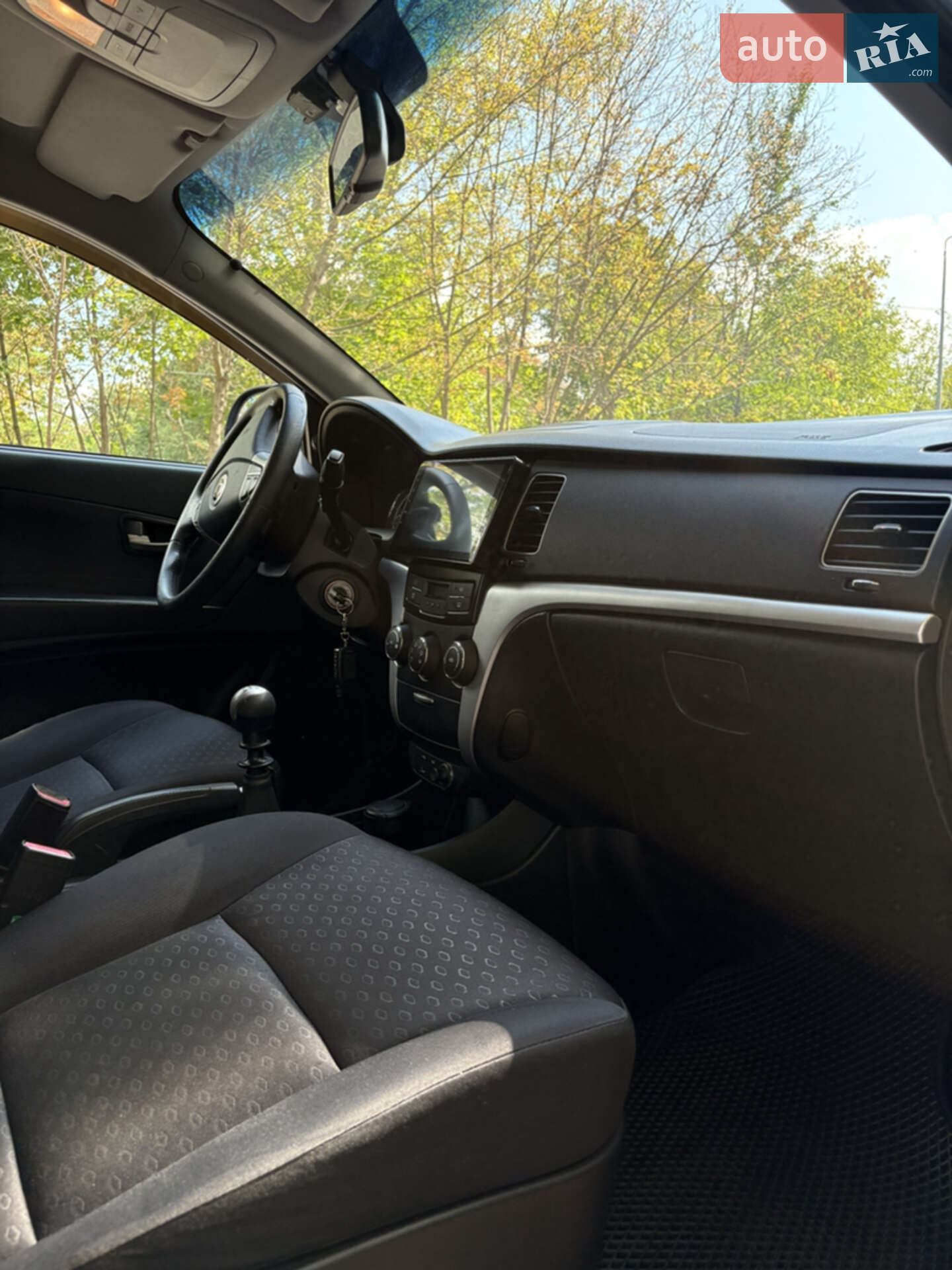 SsangYong Korando 2011 VIN Y7WCKSM21B0008629 фото оголошення 36 з 44