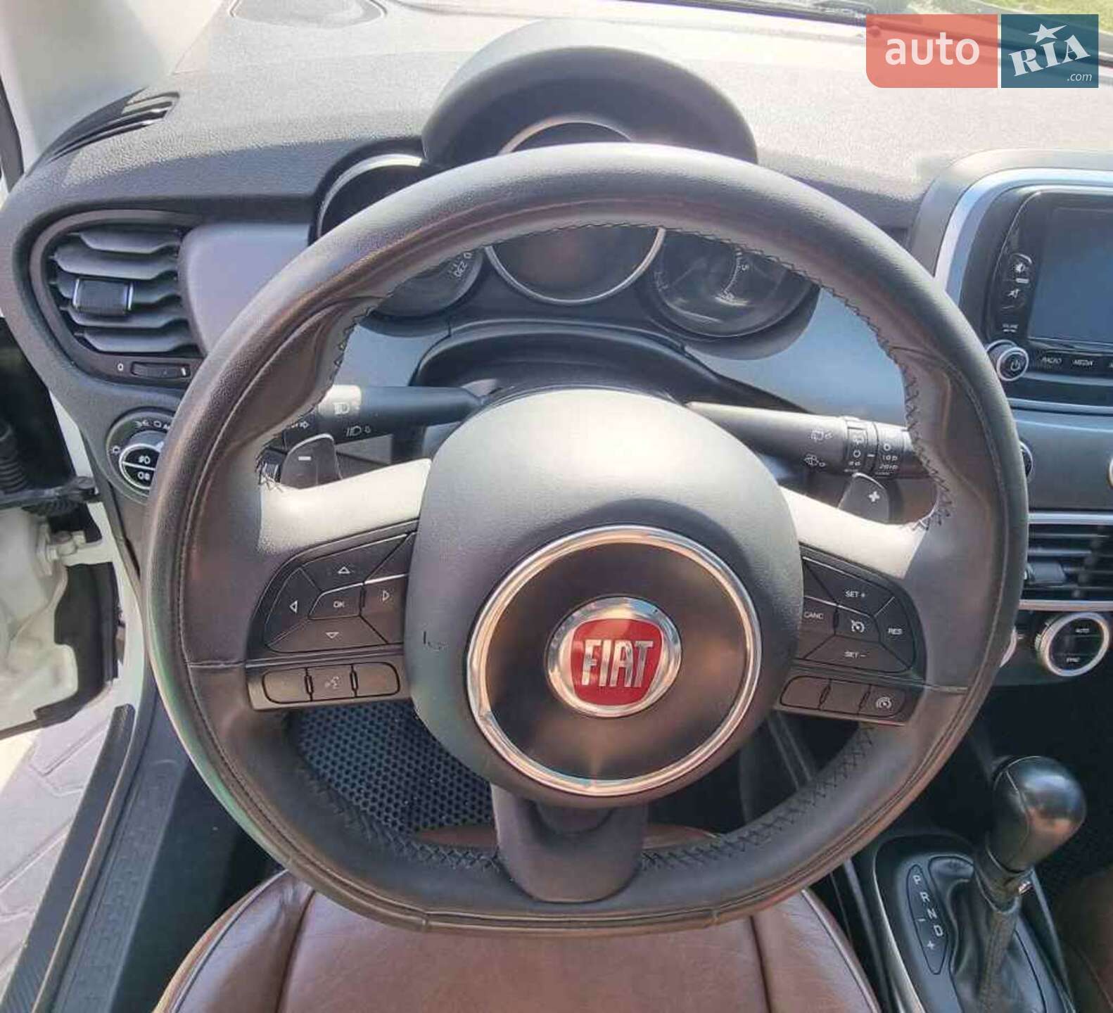 Fiat 500X 2016 VIN ZFA334000GP434880 фото оголошення 11 з 20