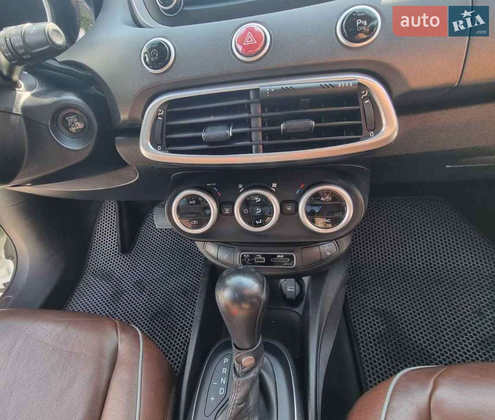 Fiat 500X 2016 VIN ZFA334000GP434880 фото оголошення 12 з 20
