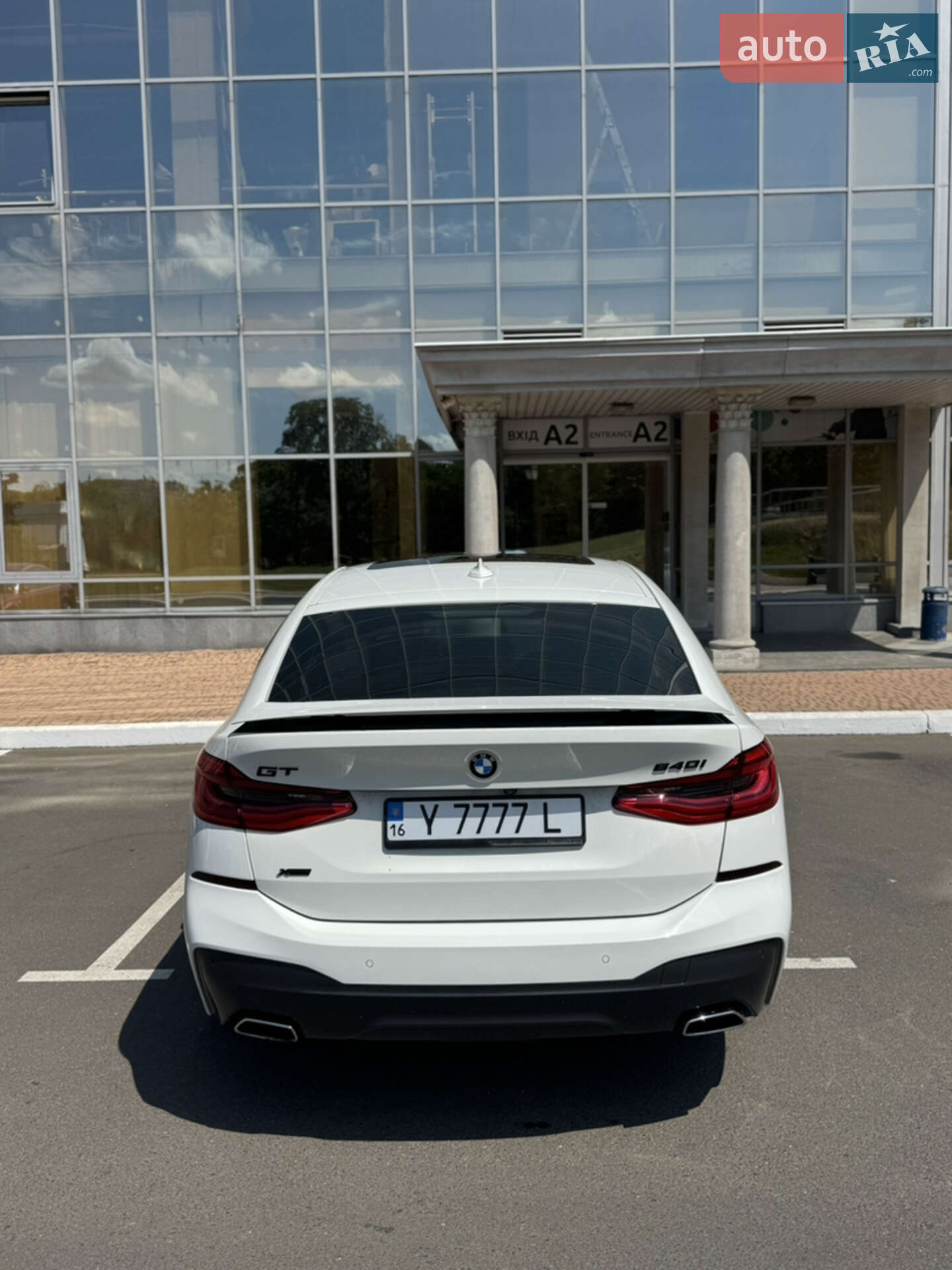 BMW 6 Series GT 2018 VIN WBAJV6C5XKBK08200 фото оголошення 6 з 45