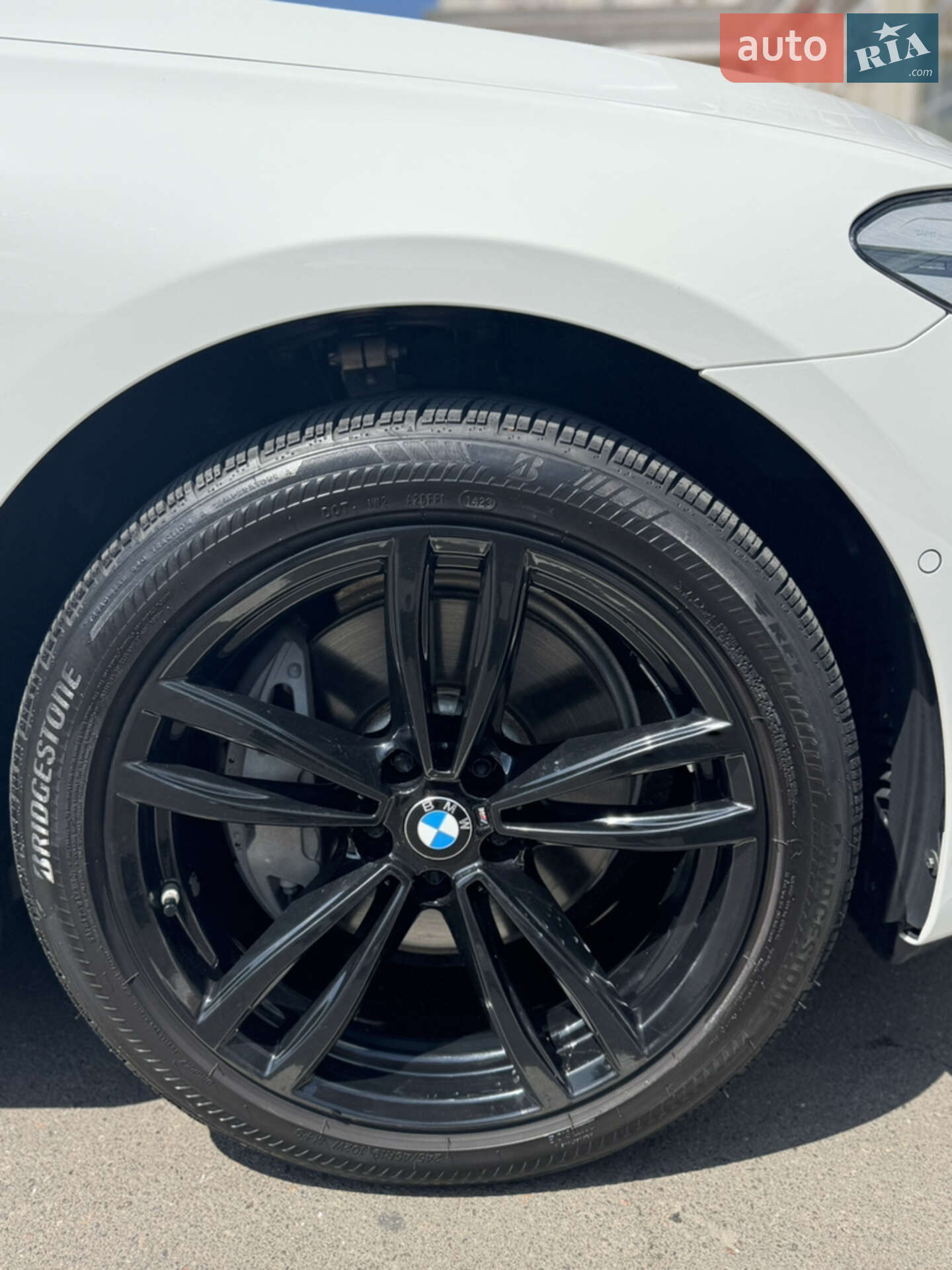 BMW 6 Series GT 2018 VIN WBAJV6C5XKBK08200 фото оголошення 8 з 45