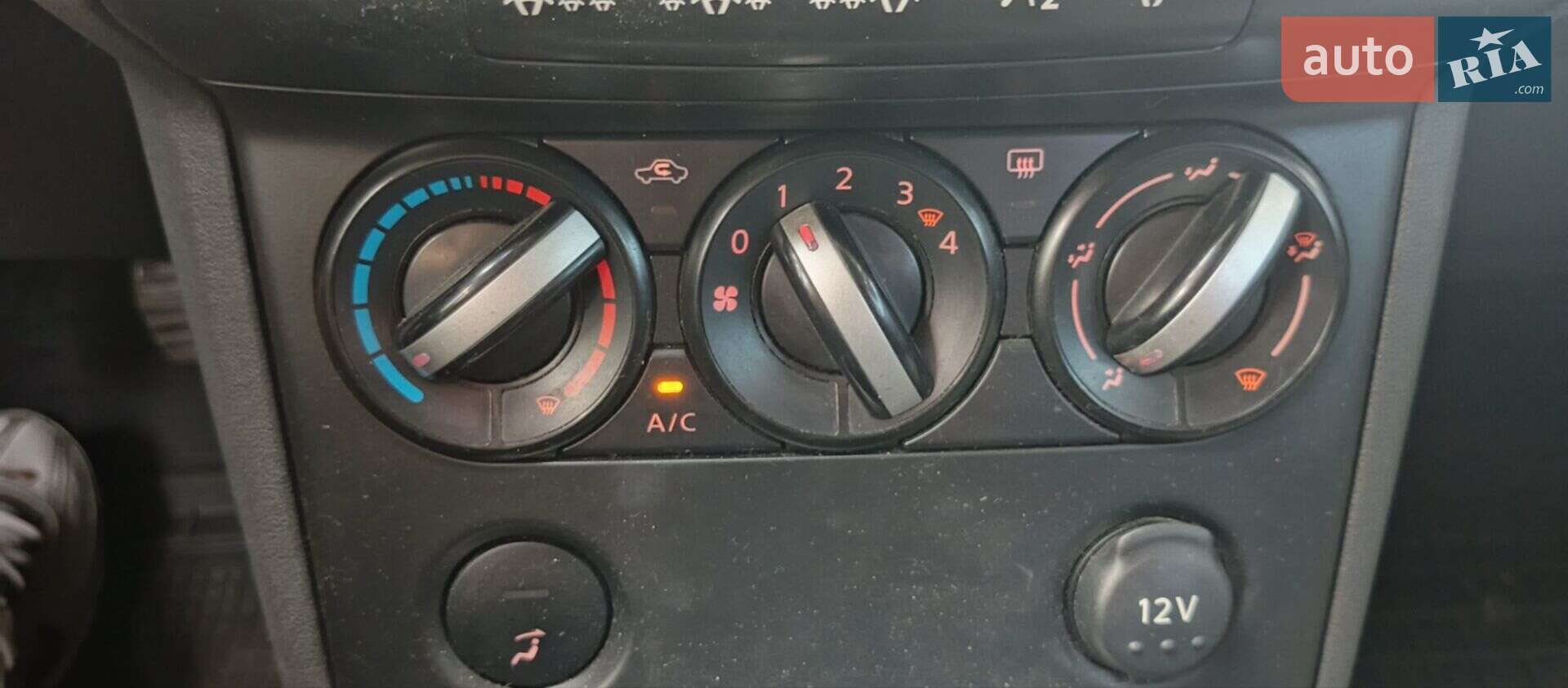 Nissan Qashqai 2008 VIN SJNFCAJ10U1235981 фото оголошення 2 з 19