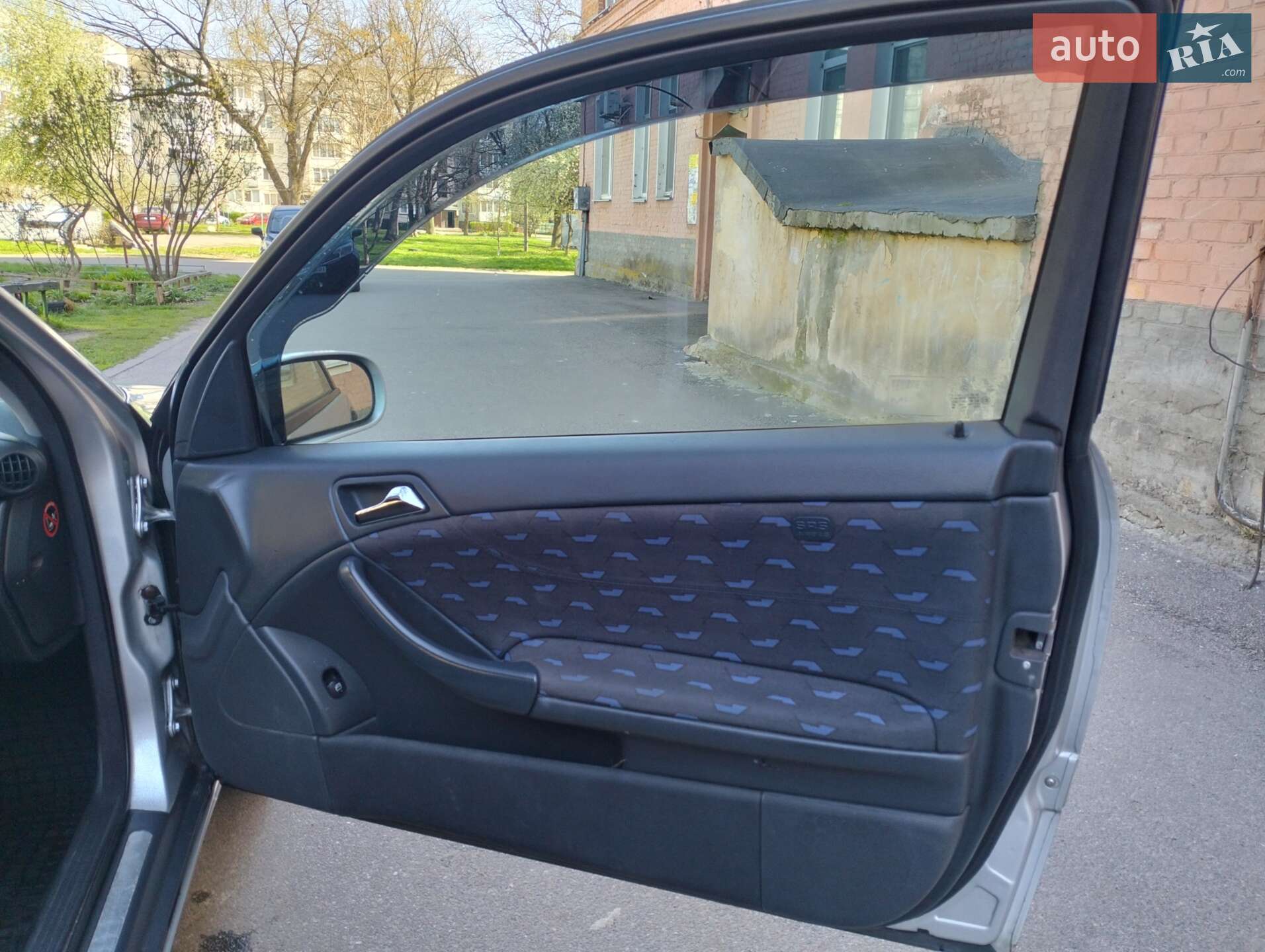 Mercedes-Benz C-Class 2001 VIN WDB2037451A285836 фото оголошення 10 з 11