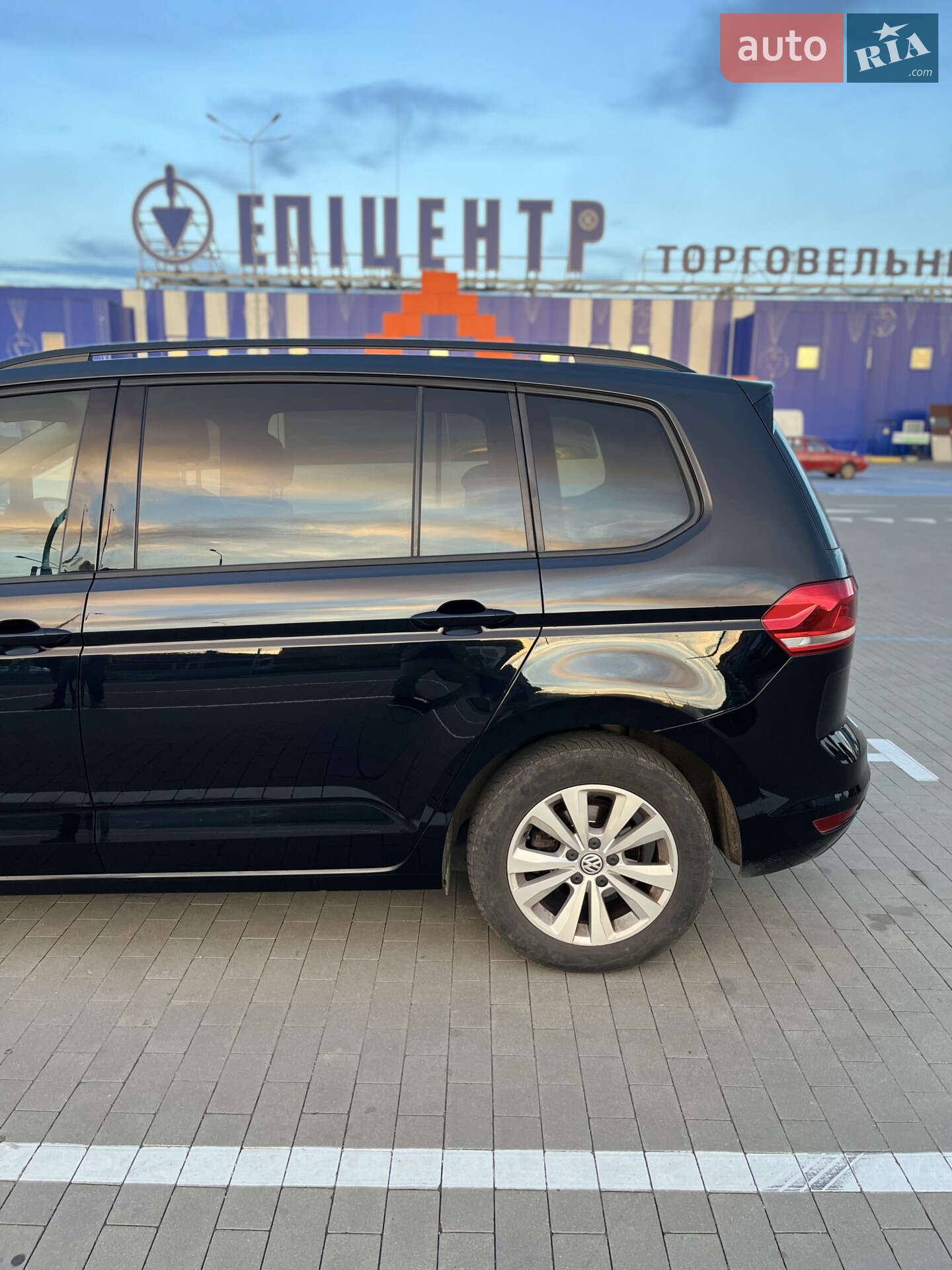 Volkswagen Touran 2015 VIN WVGZZZ1TZGW526651 фото оголошення 9 з 9
