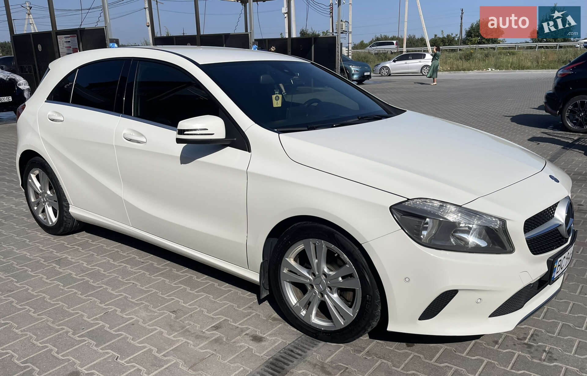 Mercedes-Benz A-Class 2016 VIN WDD1760411J445528 фото оголошення 3 з 20