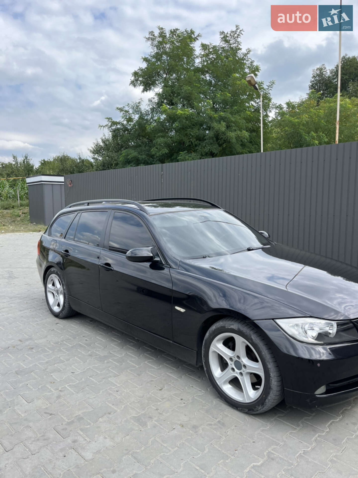 BMW 3 Series 2007 VIN WBAVU11000K009457 фото оголошення 2 з 7