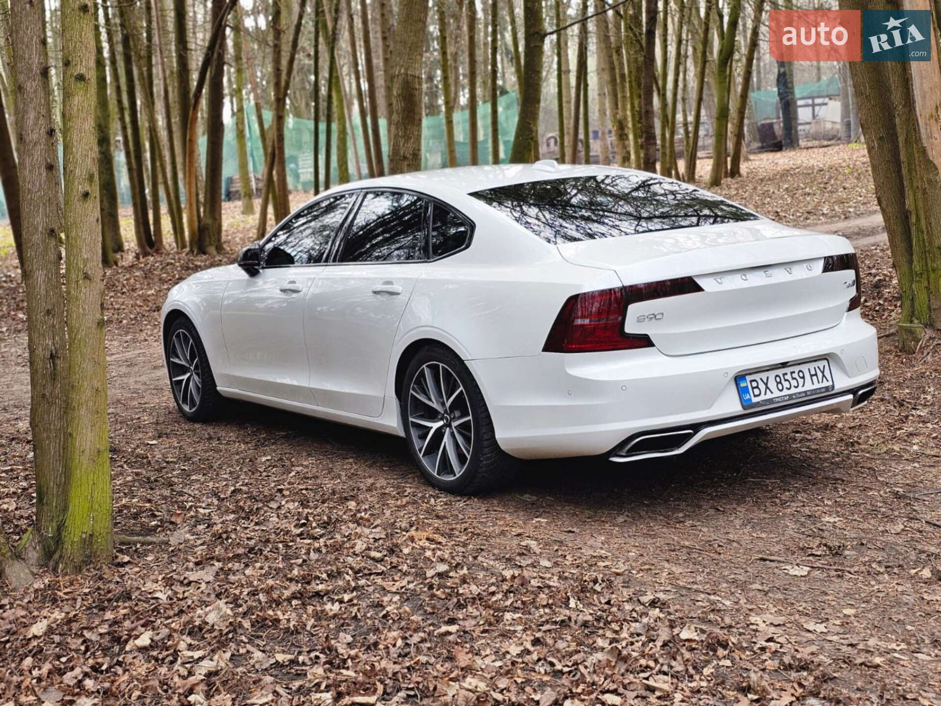 Volvo S90 2016 VIN YV1A22MK6H1010277 фото оголошення 17 з 60