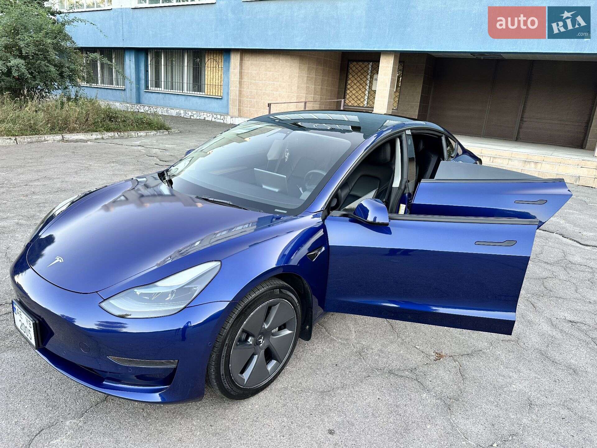 Tesla Model 3 2022 VIN 5YJ3E1EA3NF339429 фото оголошення 3 з 23