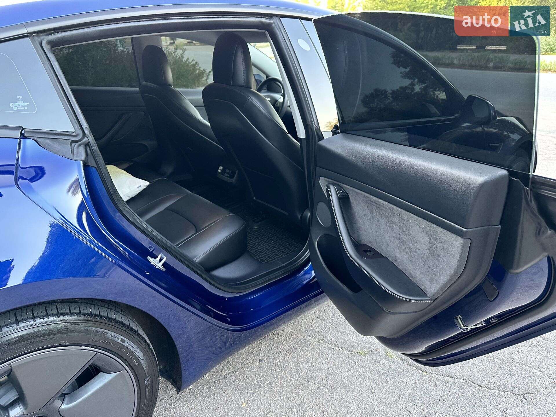 Tesla Model 3 2022 VIN 5YJ3E1EA3NF339429 фото оголошення 11 з 23