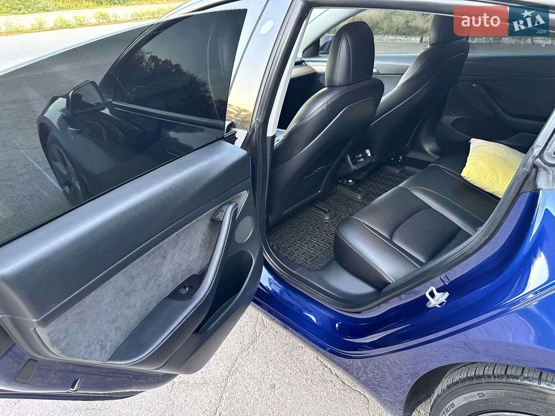 Tesla Model 3 2022 VIN 5YJ3E1EA3NF339429 фото оголошення 16 з 23