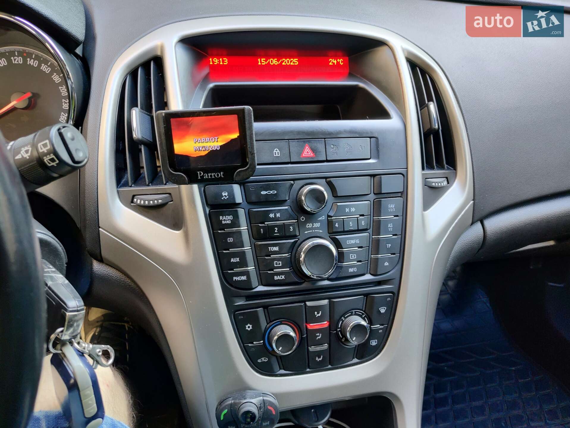 Opel Astra 2012 VIN W0LPD8EA7C8113774 фото оголошення 28 з 118