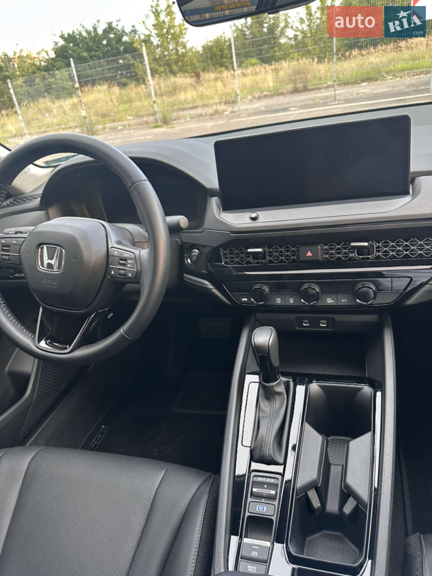 Honda Accord 2024 VIN 1HGCY2F62RA033572 фото оголошення 11 з 23