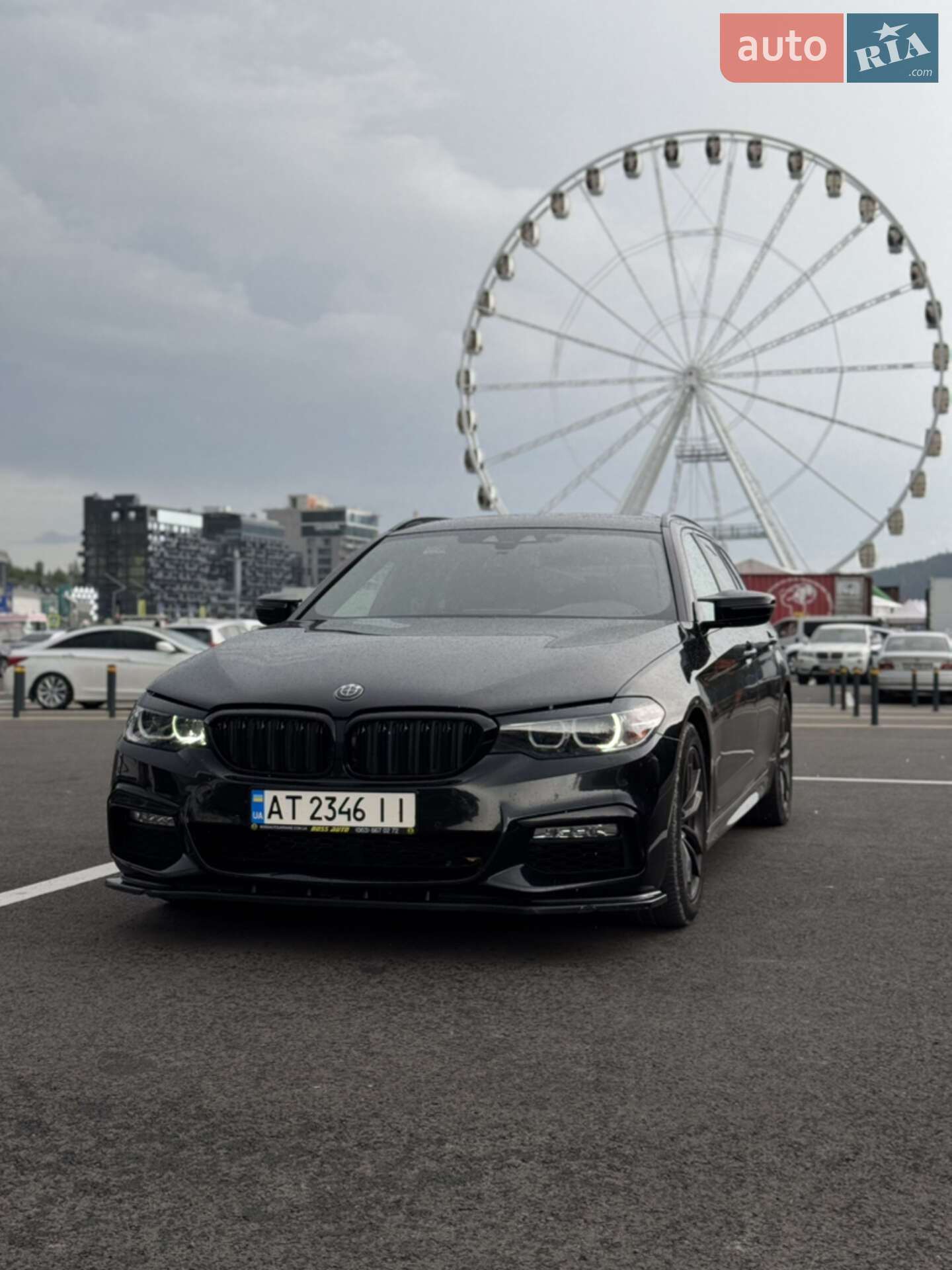 BMW 5 Series 2018 VIN WBAJM91060BH80263 фото оголошення 2 з 16