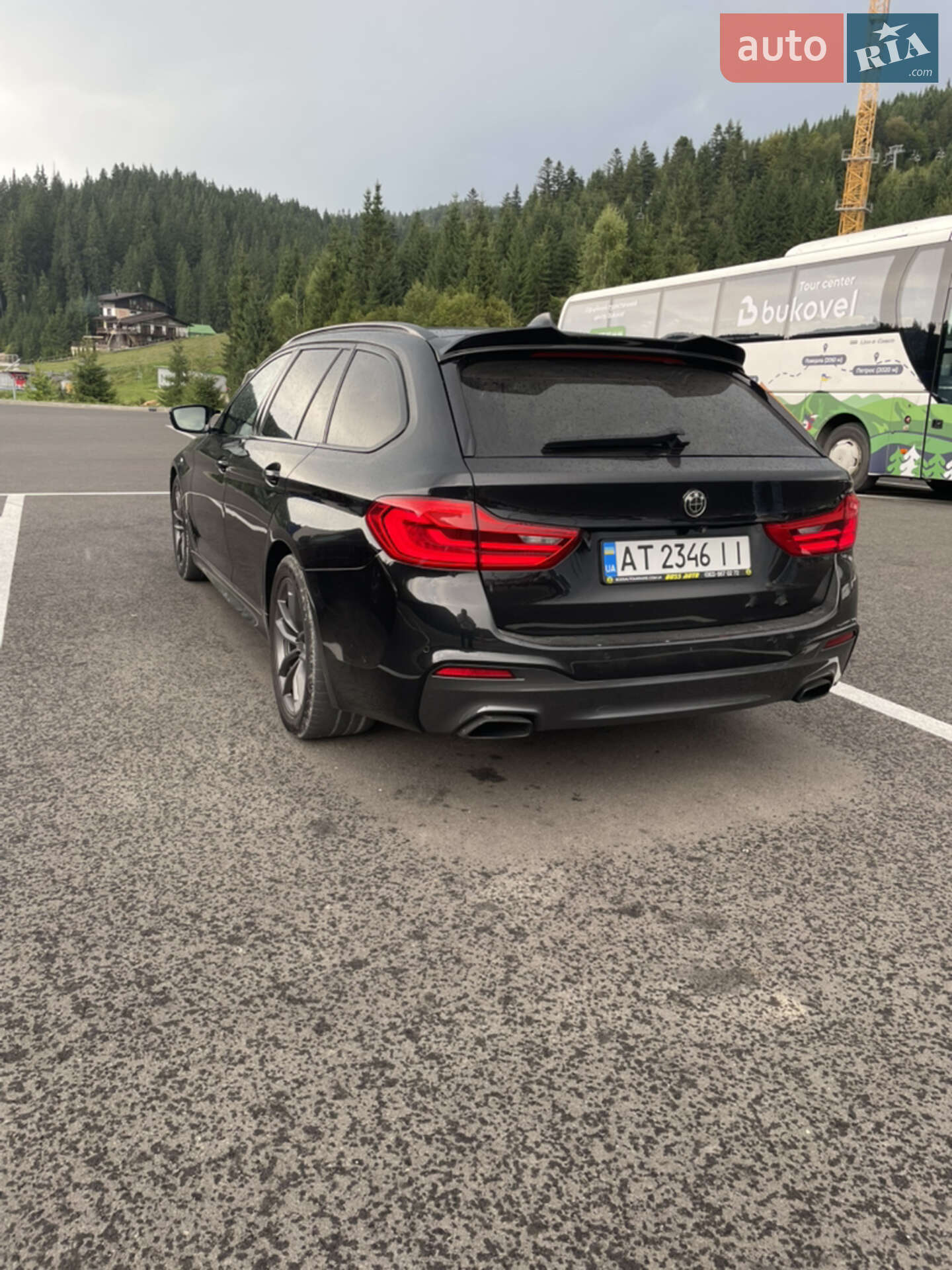 BMW 5 Series 2018 VIN WBAJM91060BH80263 фото оголошення 6 з 16