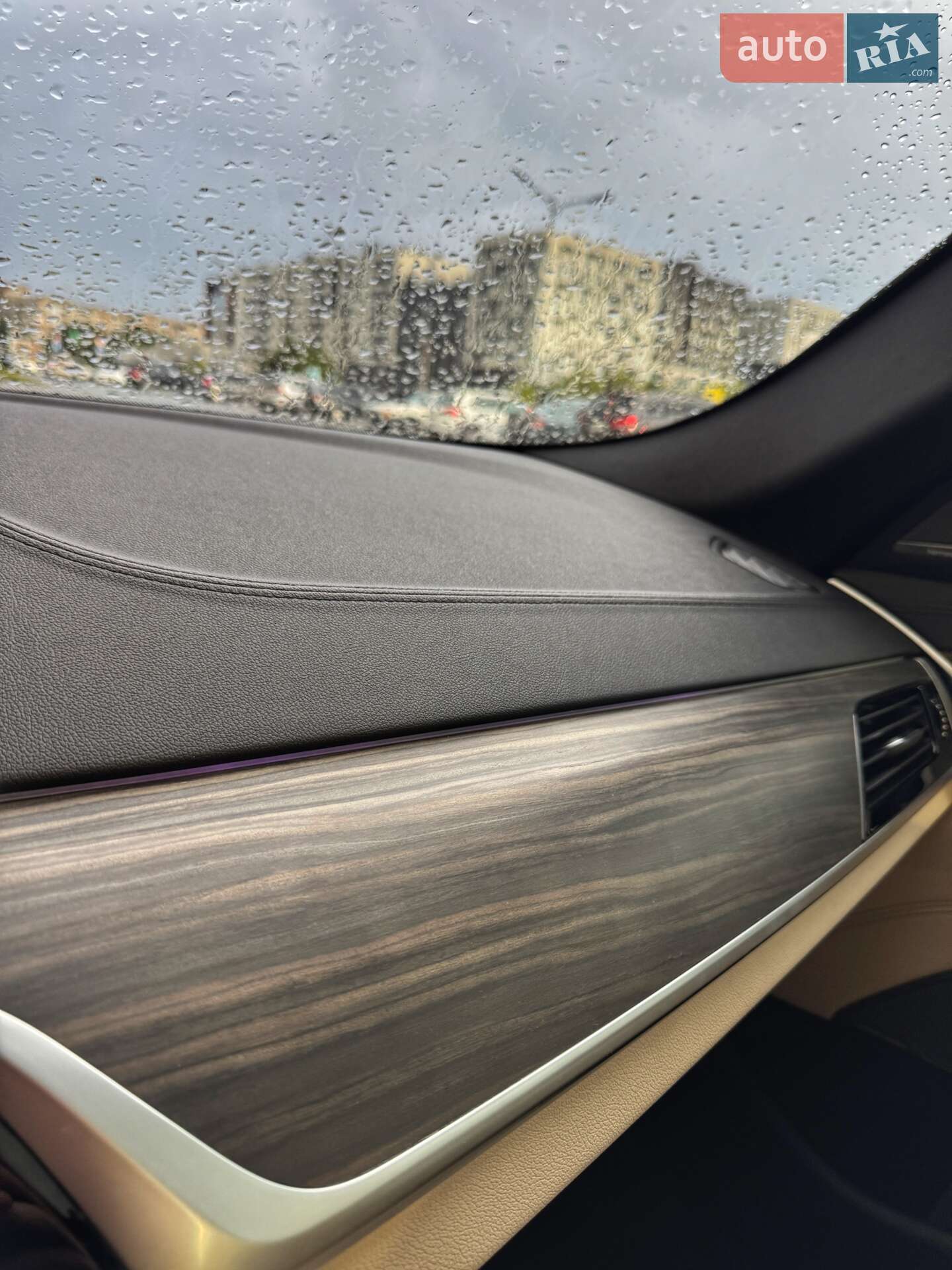 BMW 5 Series 2019 VIN WBAJS7C05LCD17441 фото оголошення 21 з 38