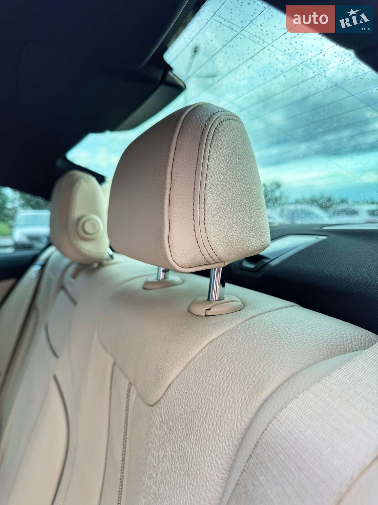 BMW 5 Series 2019 VIN WBAJS7C05LCD17441 фото оголошення 26 з 38