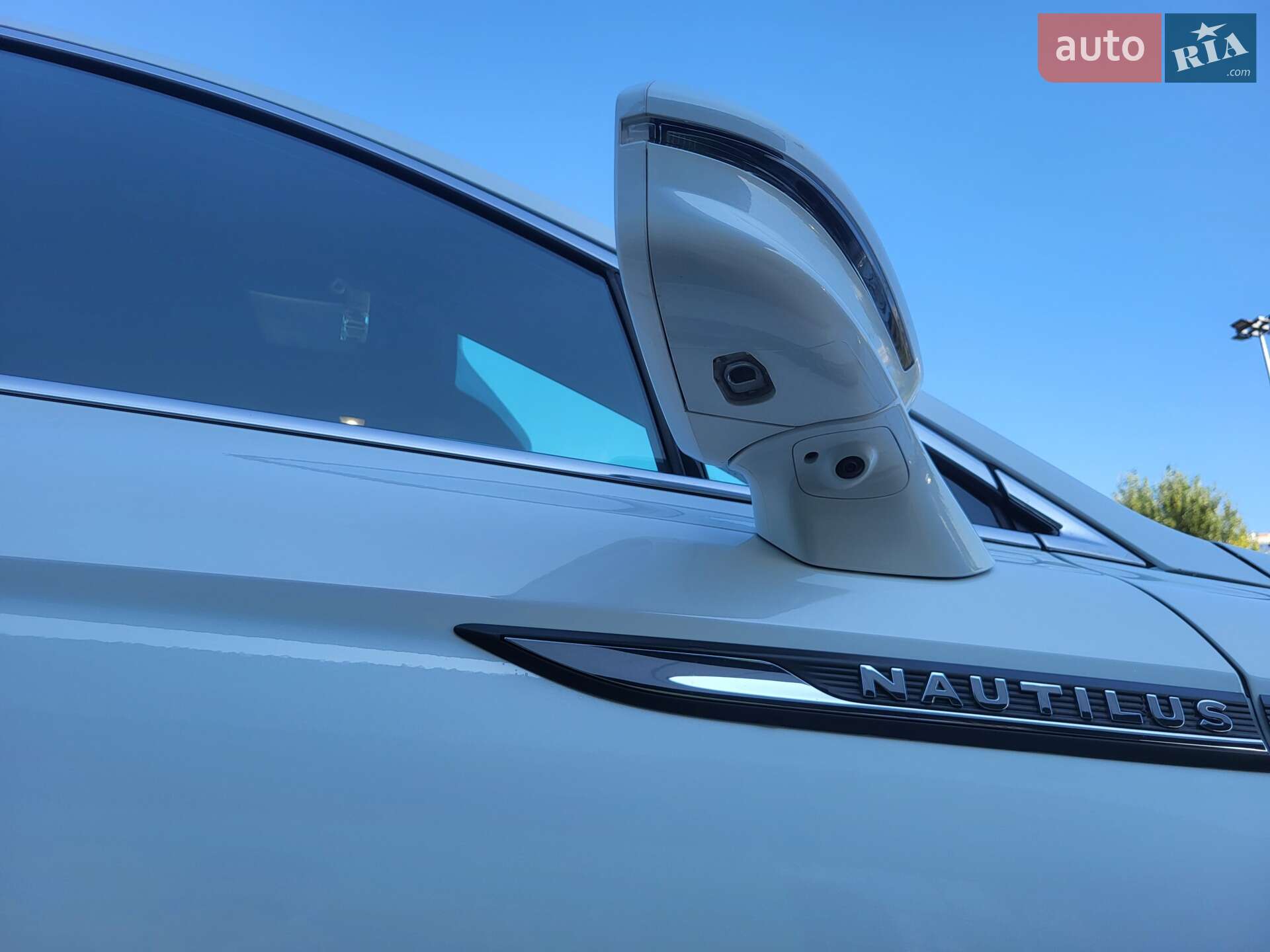 Lincoln Nautilus 2019 VIN 2LMPJ6K98LBL04383 фото оголошення 7 з 45