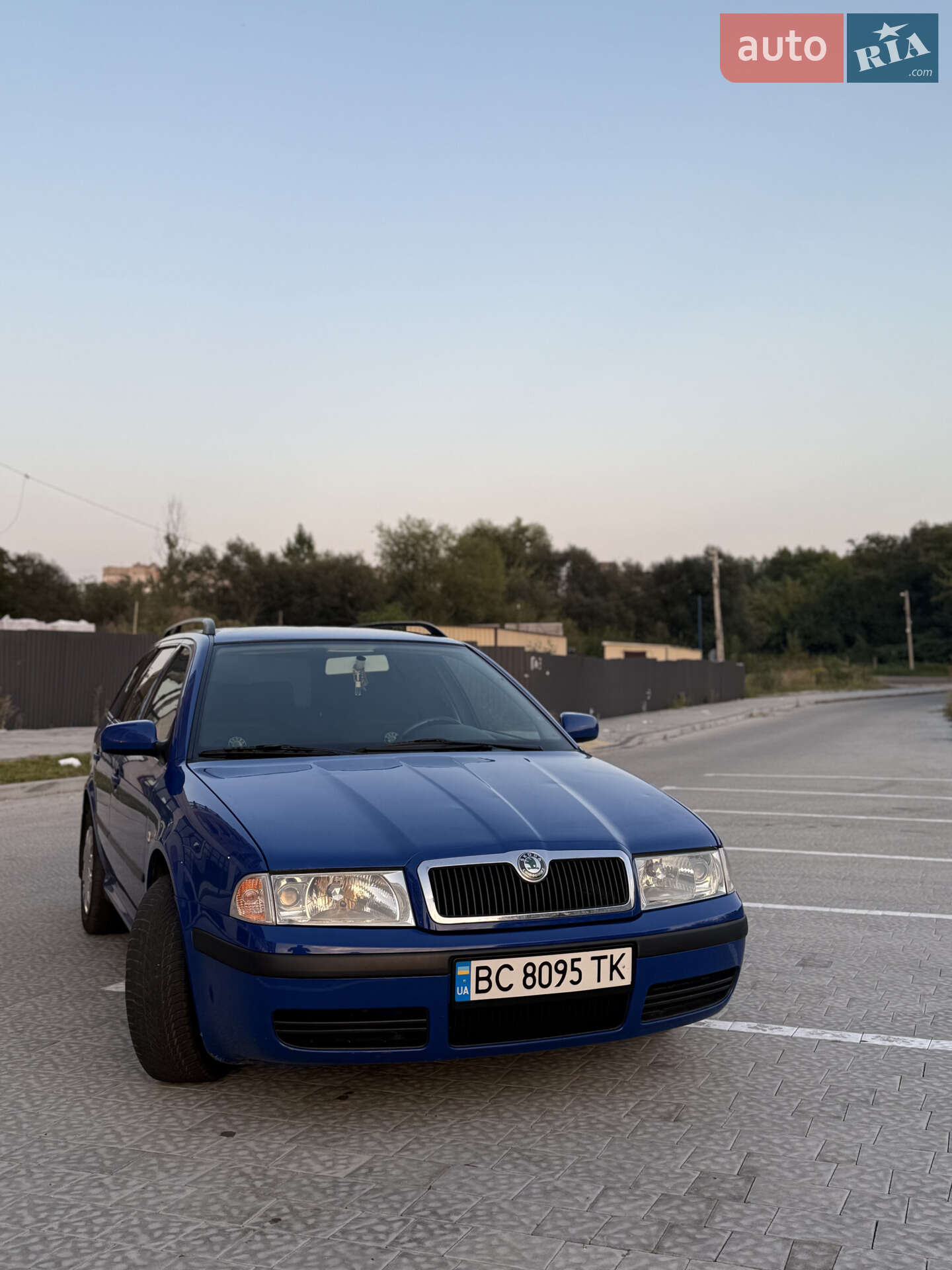Skoda Octavia 2005 VIN TMBJL21U658808192 фото оголошення 2 з 28