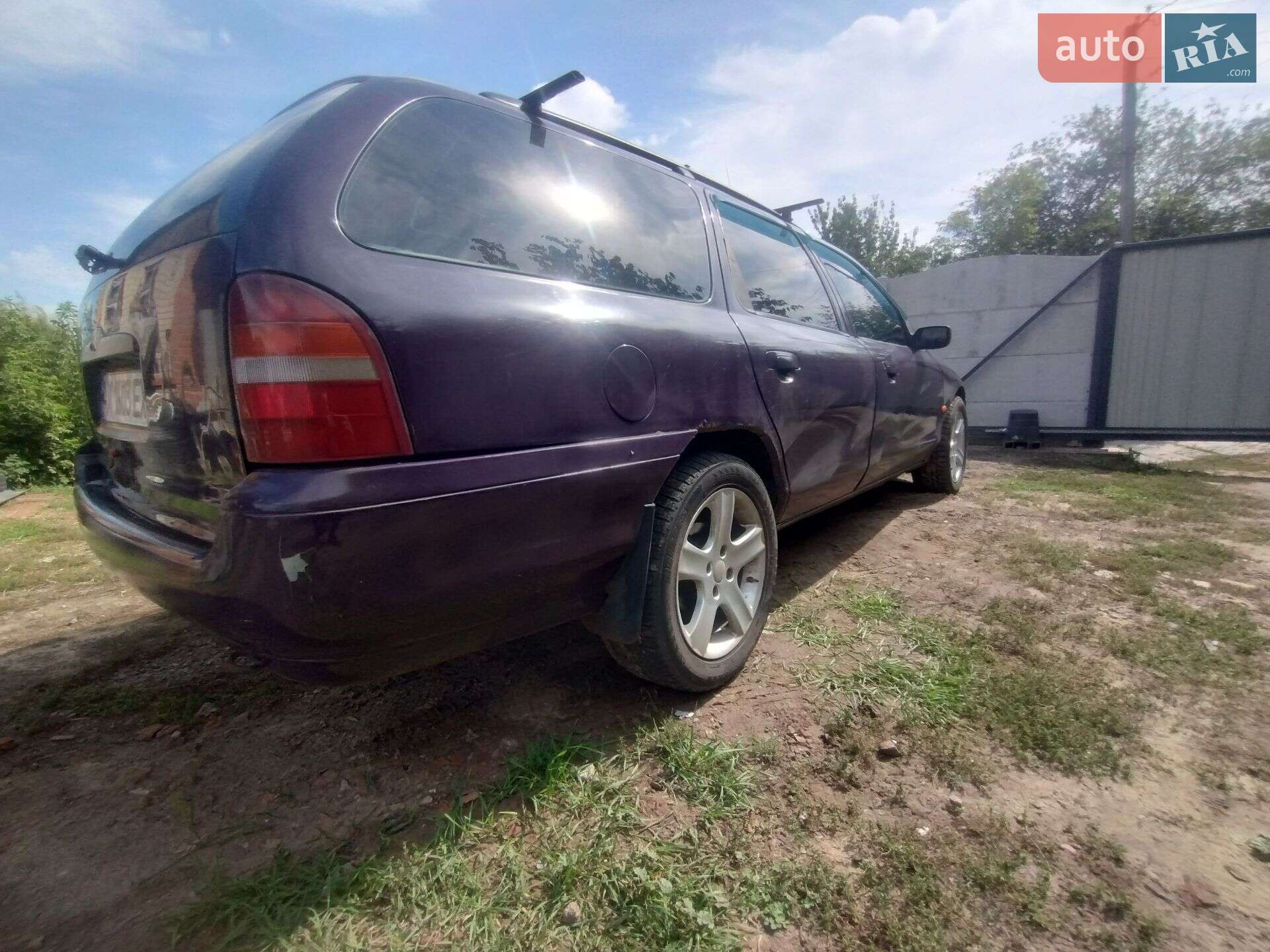 Ford Mondeo 1996 VIN WF0NXXGBBNTS13879 фото оголошення 2 з 21