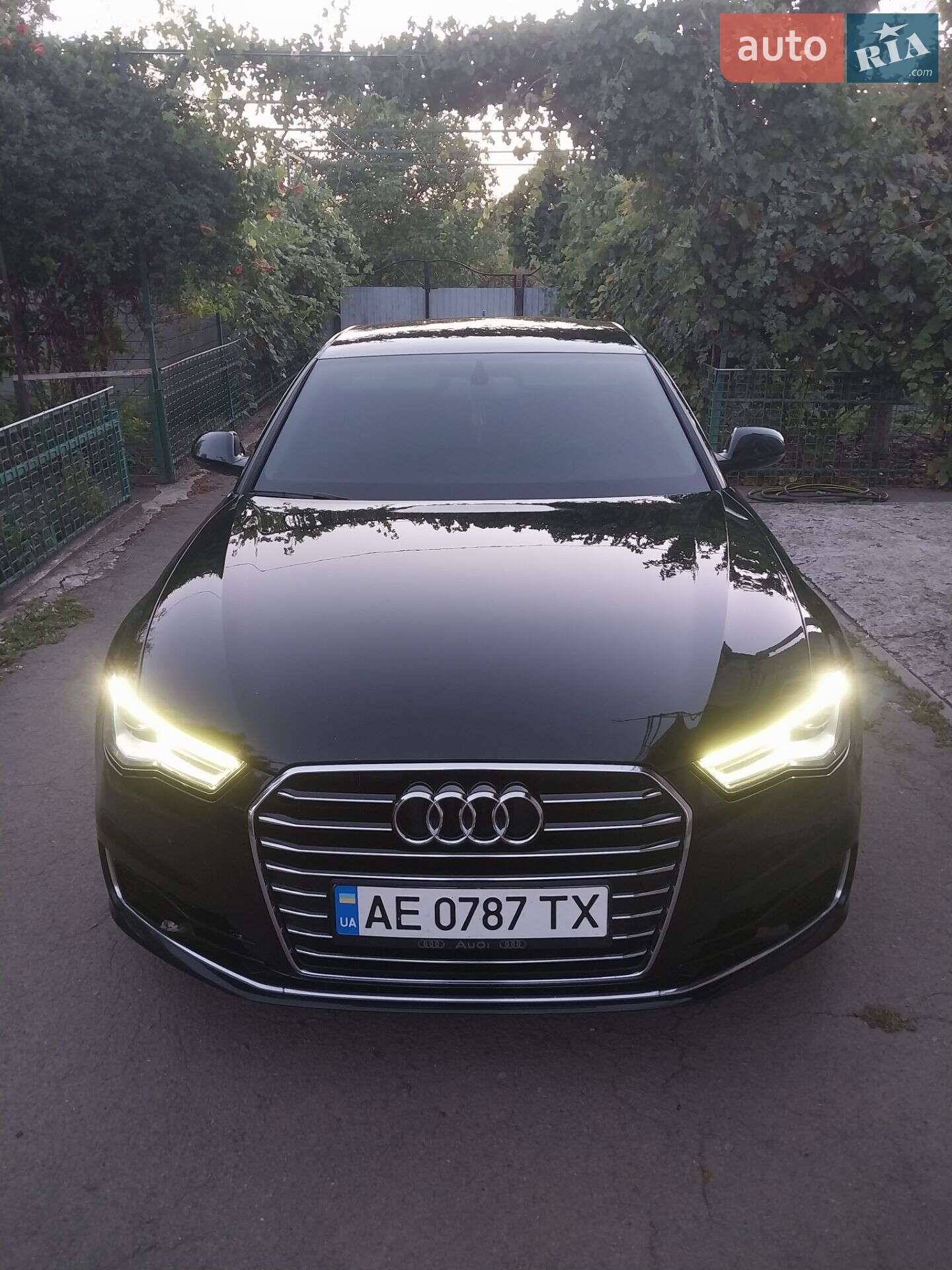 Audi A6 2015 VIN WAUZZZ4G5GN032901 фото оголошення 10 з 13