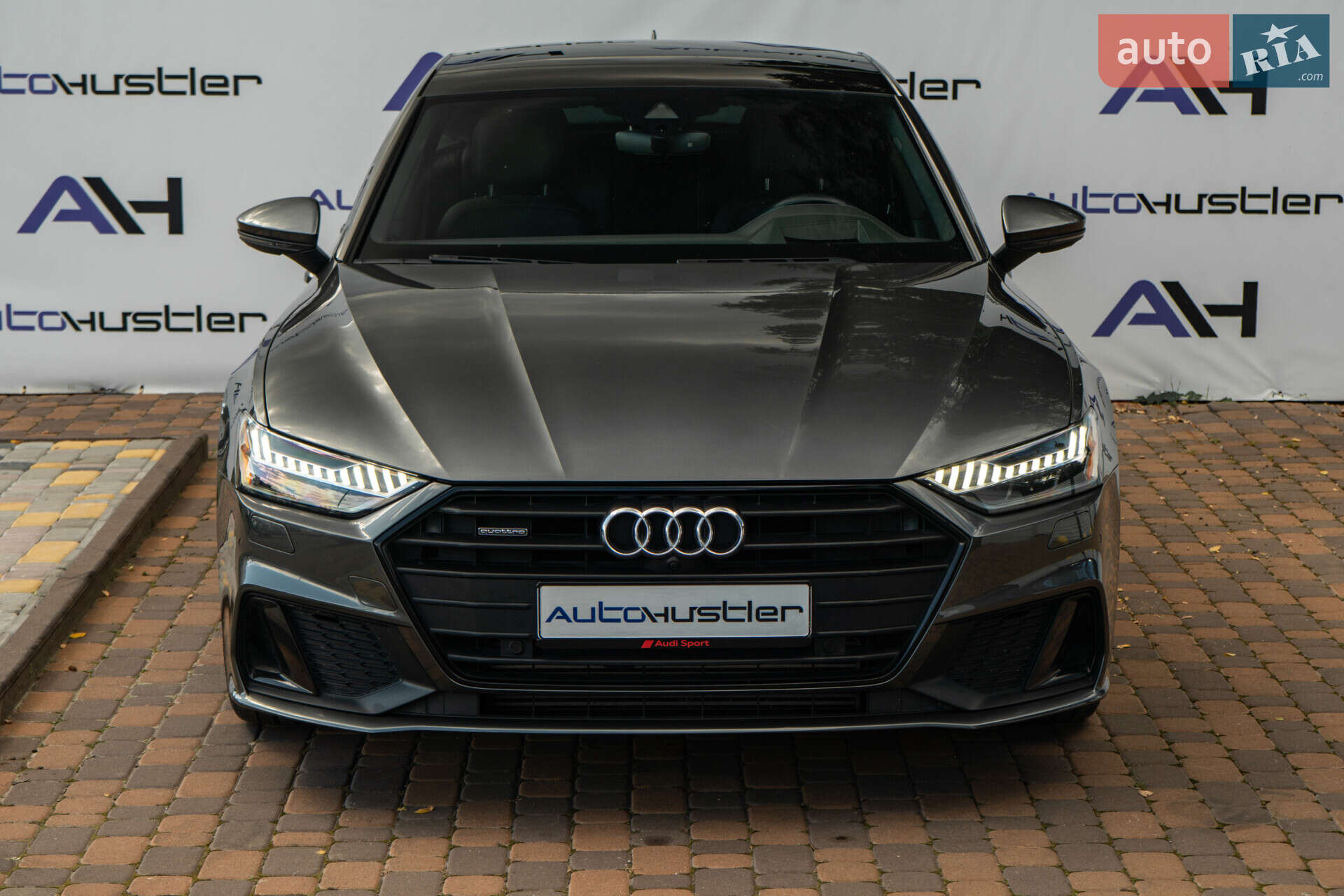 Audi A7 Sportback 2018 VIN WAUV2AF23KN065880 фото оголошення 3 з 39