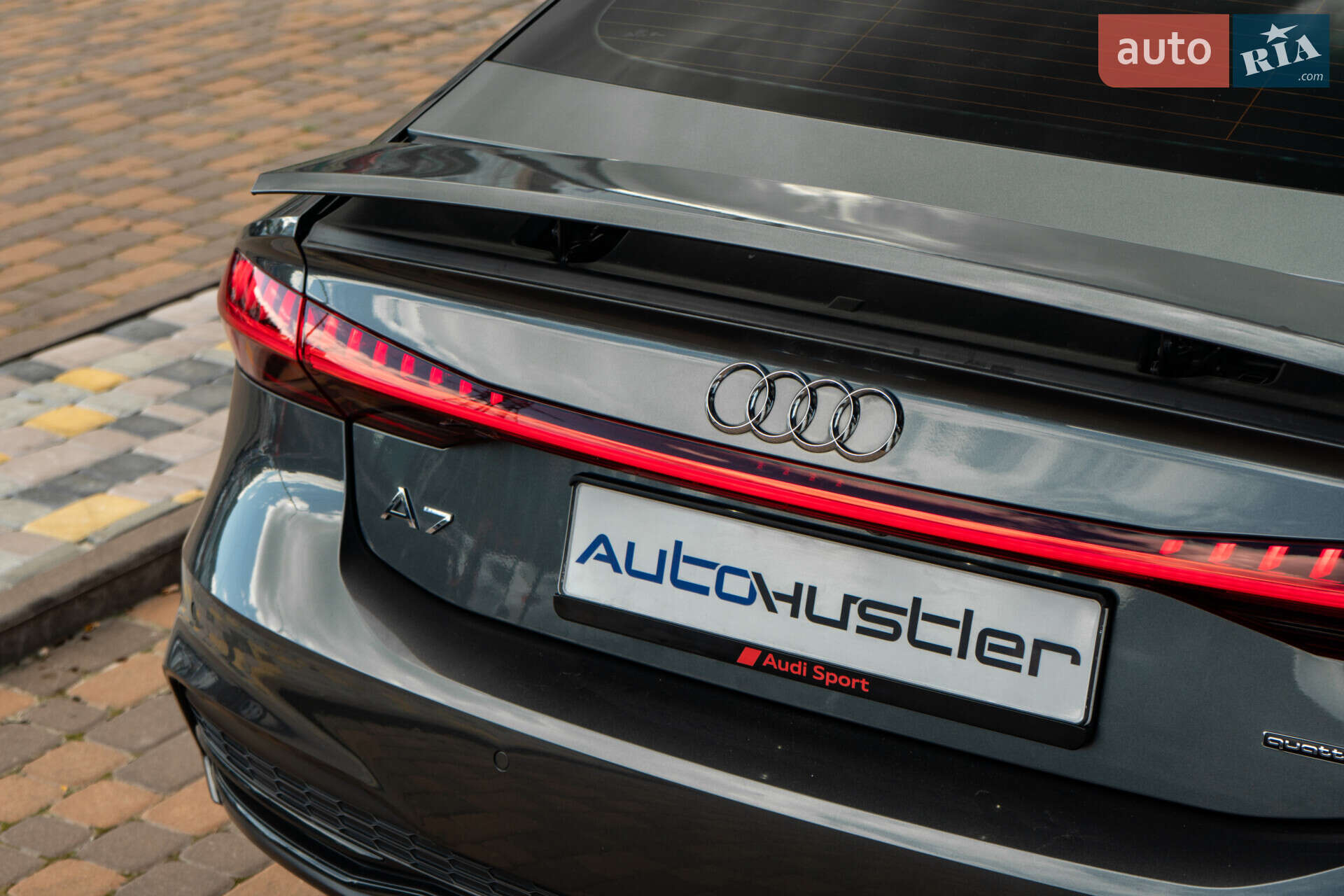 Audi A7 Sportback 2018 VIN WAUV2AF23KN065880 фото оголошення 25 з 39