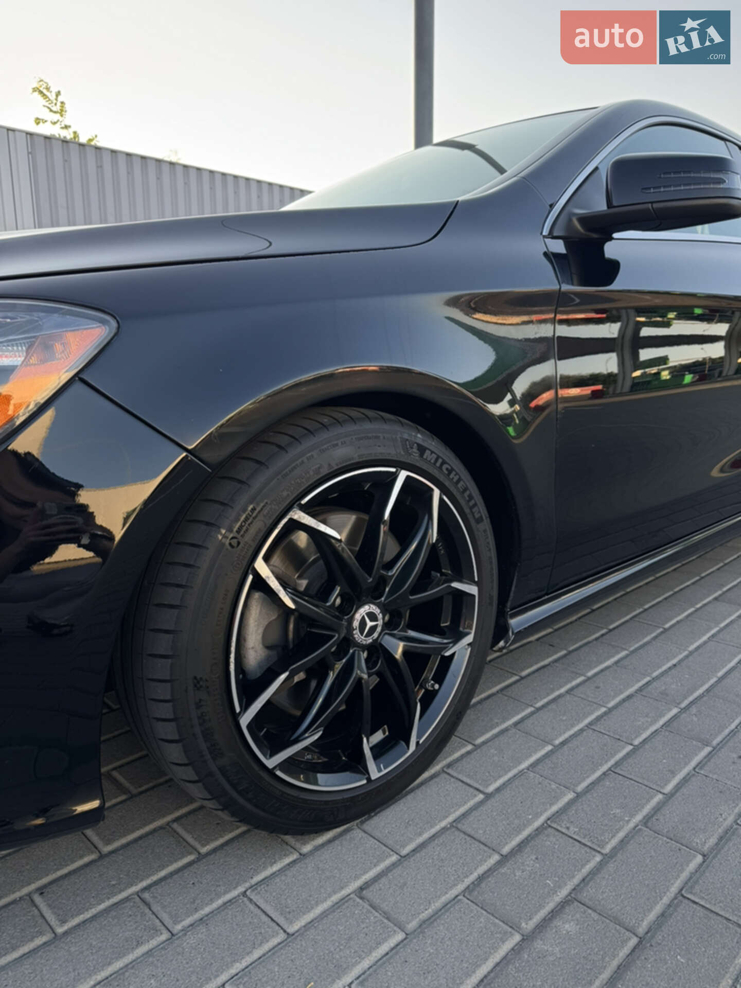 Mercedes-Benz CLA-Class 2015 VIN WDDSJ4EB0FN233904 фото оголошення 4 з 35