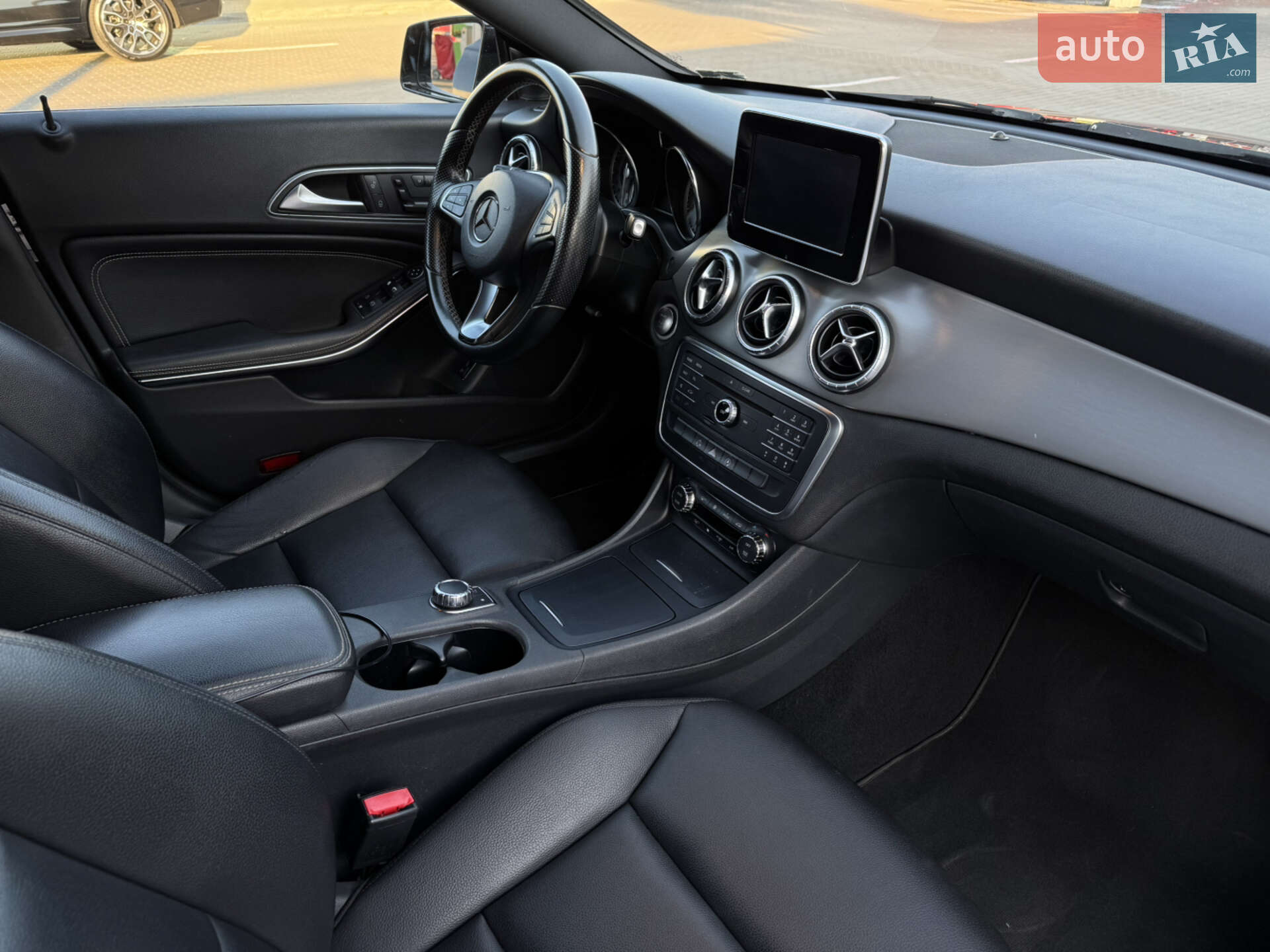 Mercedes-Benz CLA-Class 2015 VIN WDDSJ4EB0FN233904 фото оголошення 12 з 35