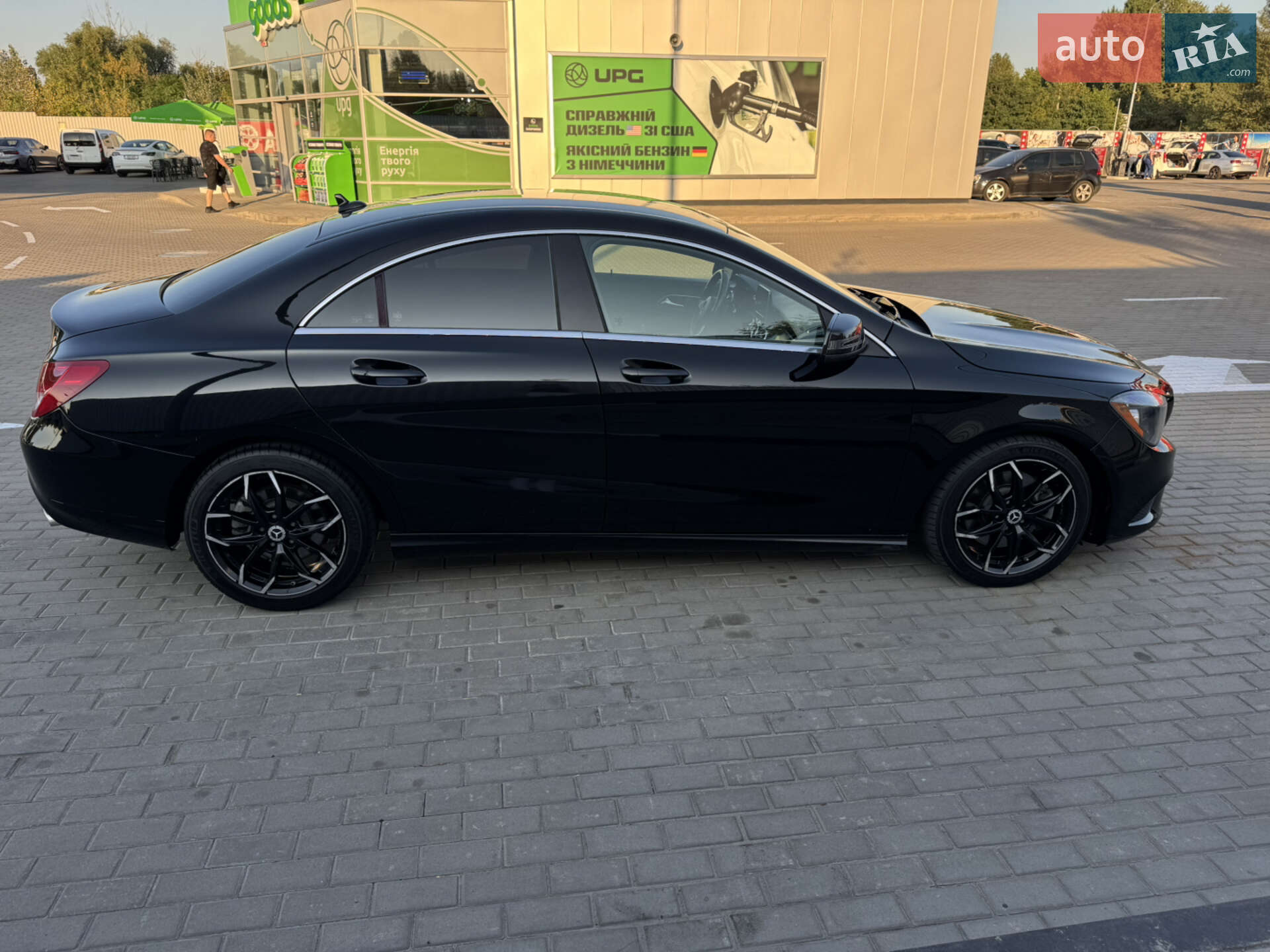 Mercedes-Benz CLA-Class 2015 VIN WDDSJ4EB0FN233904 фото оголошення 27 з 35