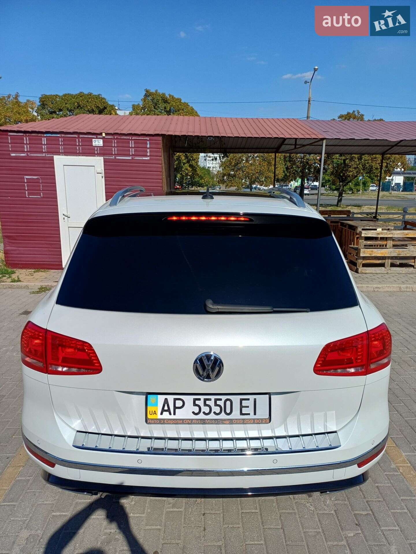 Volkswagen Touareg 2015 VIN WVGZZZ7PZFD018275 фото оголошення 4 з 28