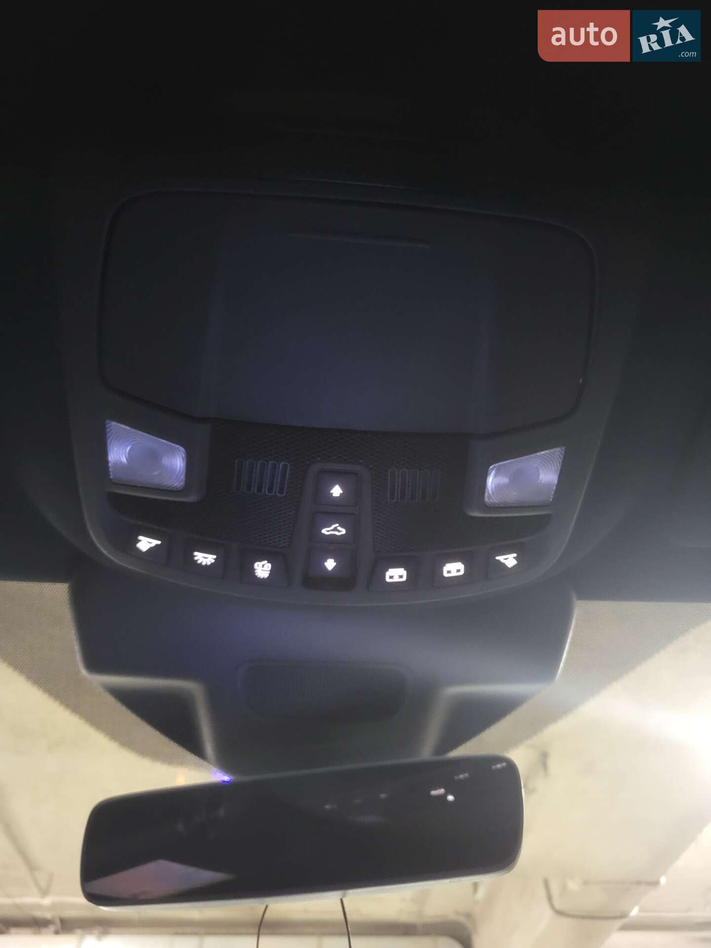 Lincoln Nautilus 2019 VIN 2LMPJ6K98LBL04383 фото оголошення 47 з 71