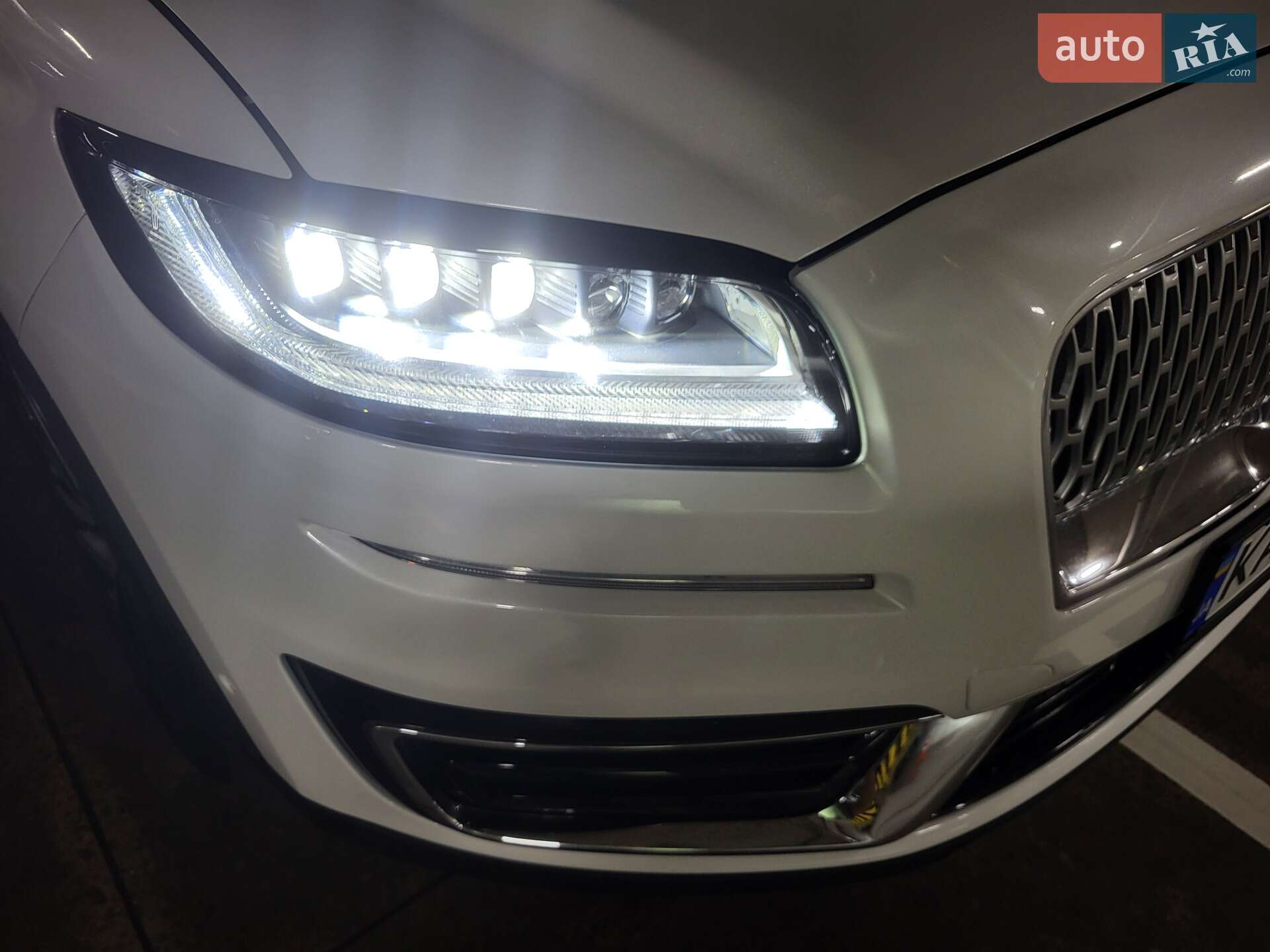 Lincoln Nautilus 2019 VIN 2LMPJ6K98LBL04383 фото оголошення 54 з 71