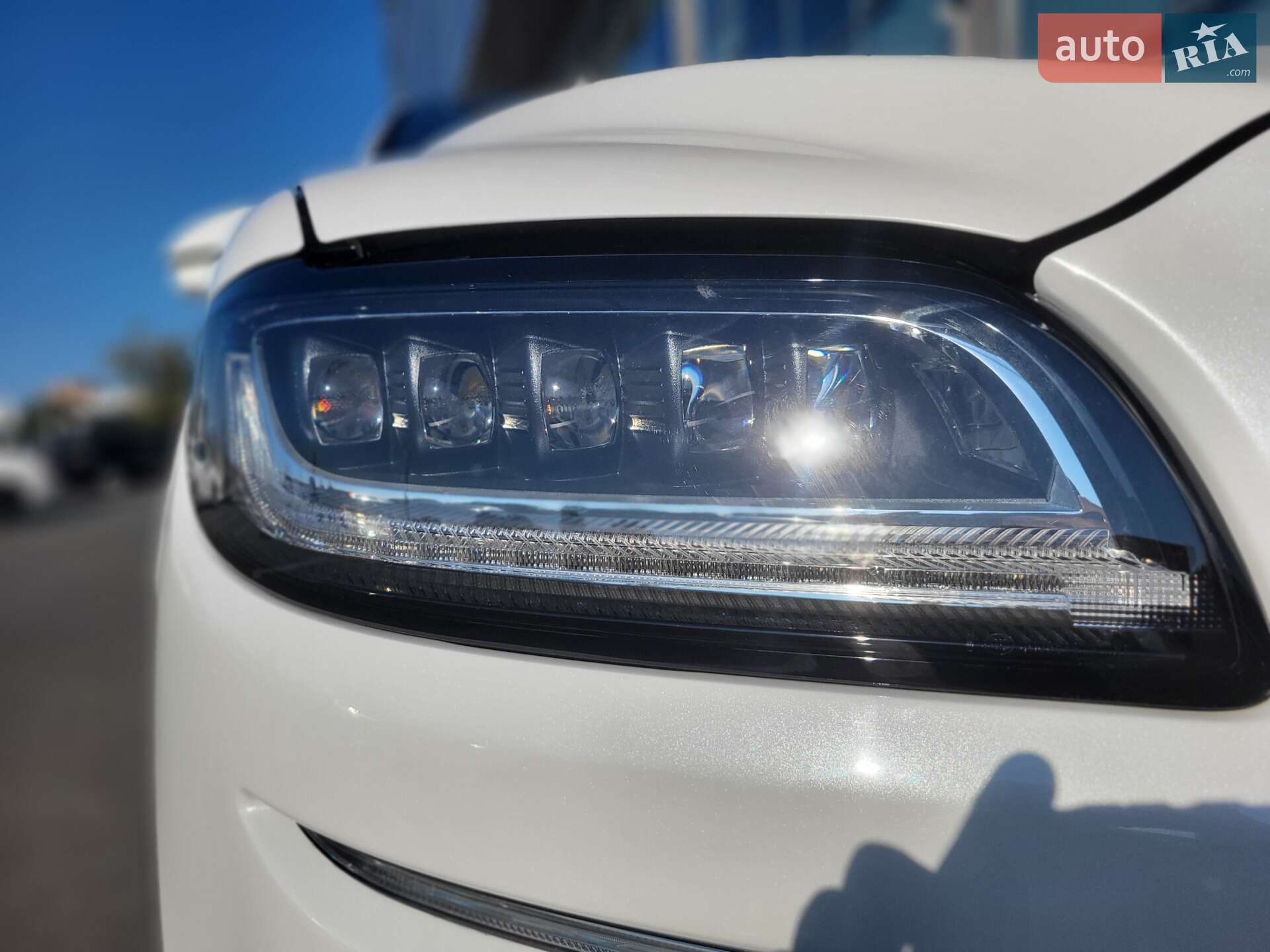 Lincoln Nautilus 2019 VIN 2LMPJ6K98LBL04383 фото оголошення 67 з 71