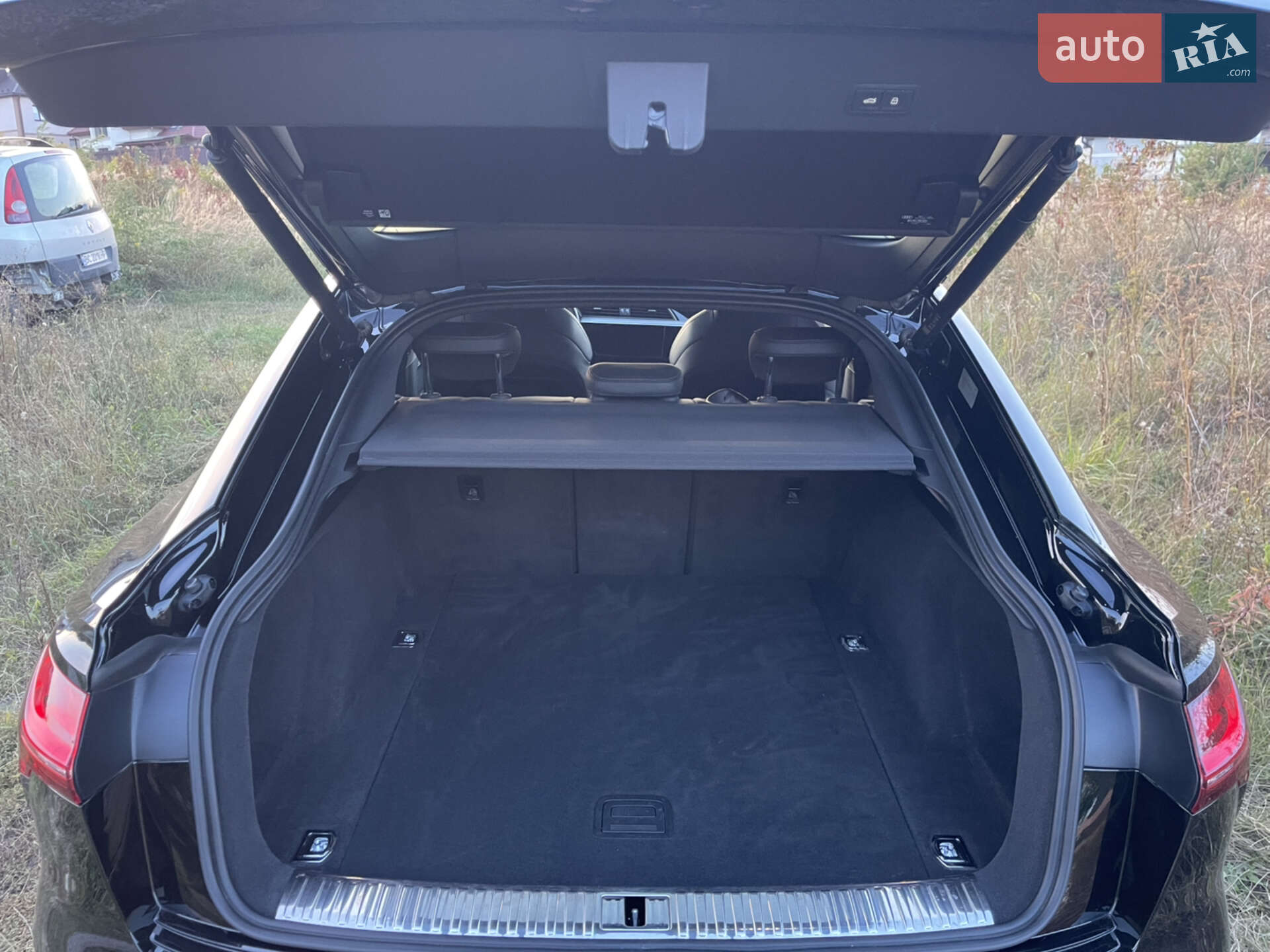 Audi e-tron S Sportback 2021 VIN WAUZZZGE1MB041831 фото оголошення 22 з 47