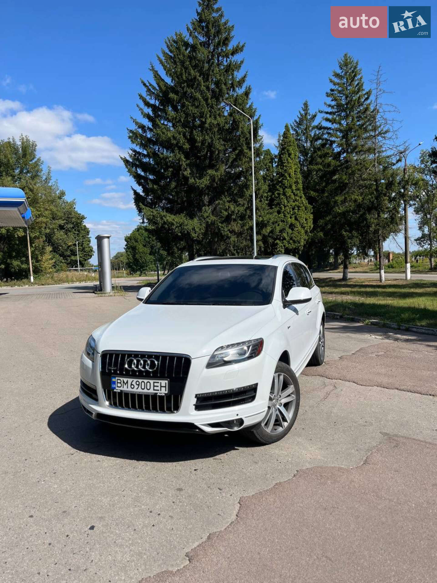 Audi Q7 2015 VIN WA1LGAFE6FD015664 фото оголошення 6 з 11