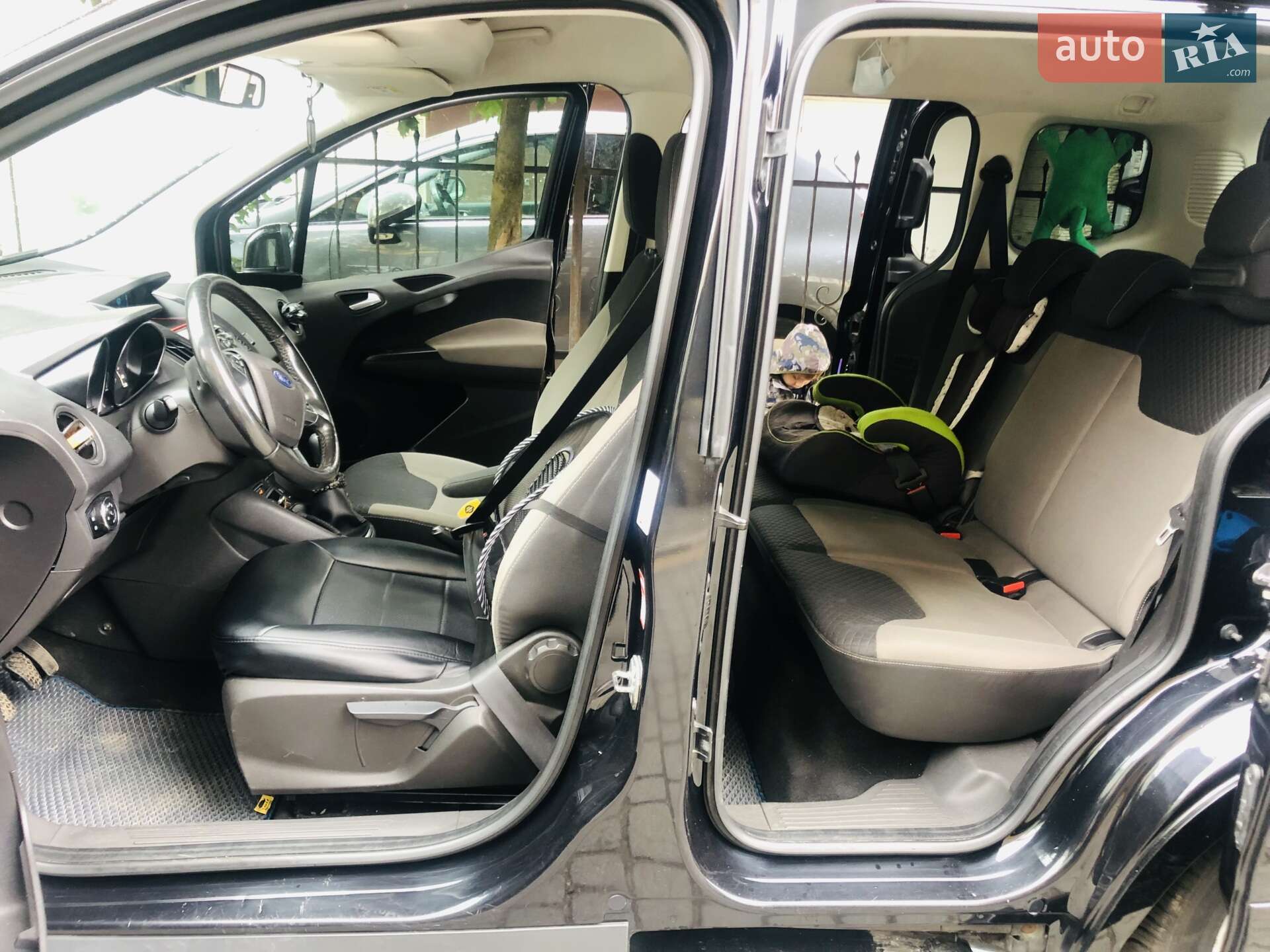 Ford Tourneo Courier 2014 VIN WF0LXXTACLEG36248 фото оголошення 13 з 23