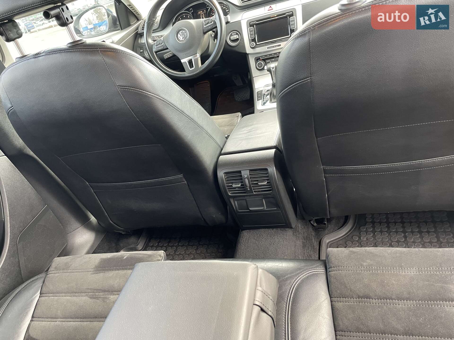 Volkswagen Passat 2010 VIN WVWZZZ3CZAP058237 фото оголошення 9 з 30