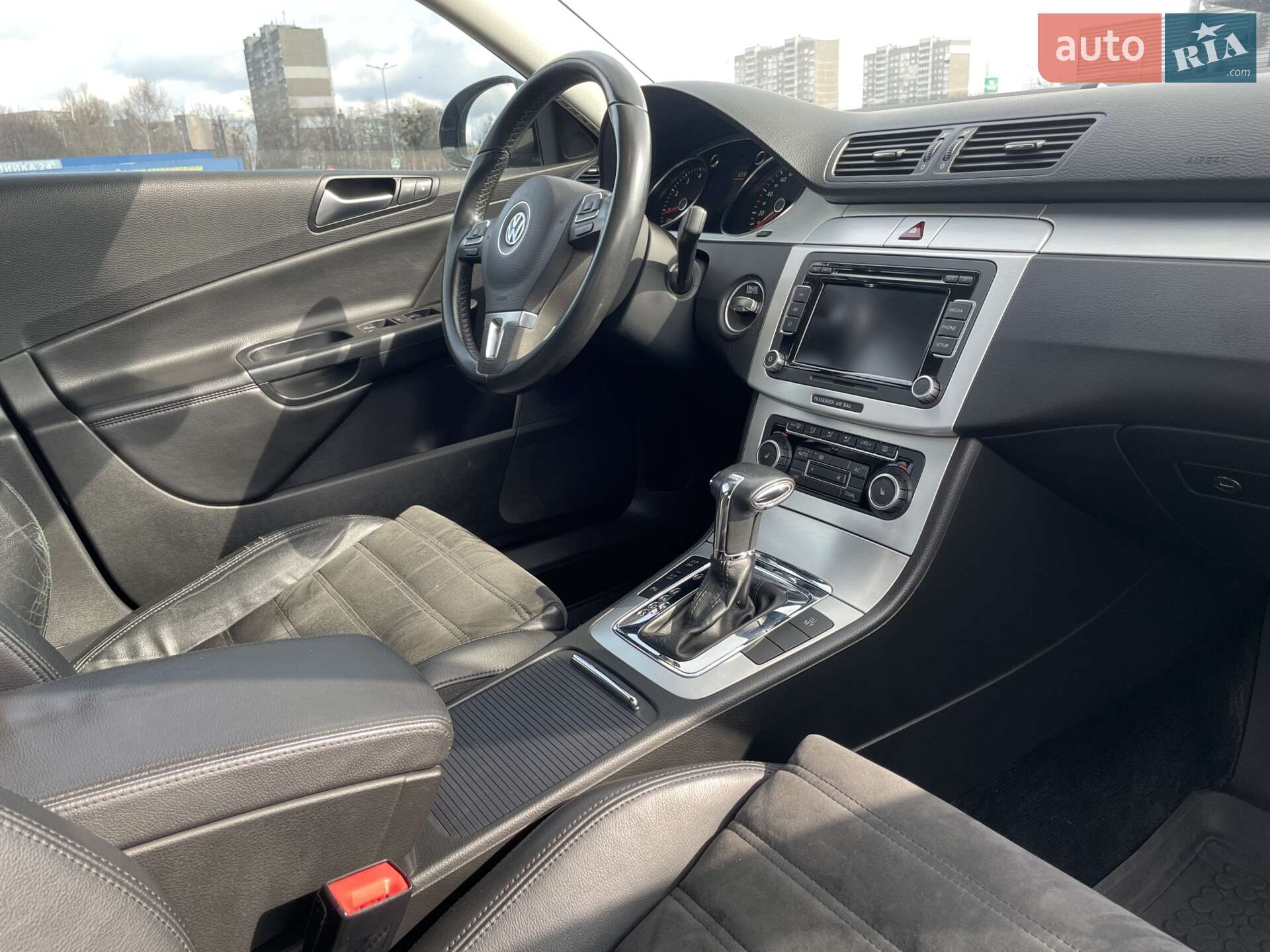 Volkswagen Passat 2010 VIN WVWZZZ3CZAP058237 фото оголошення 10 з 30