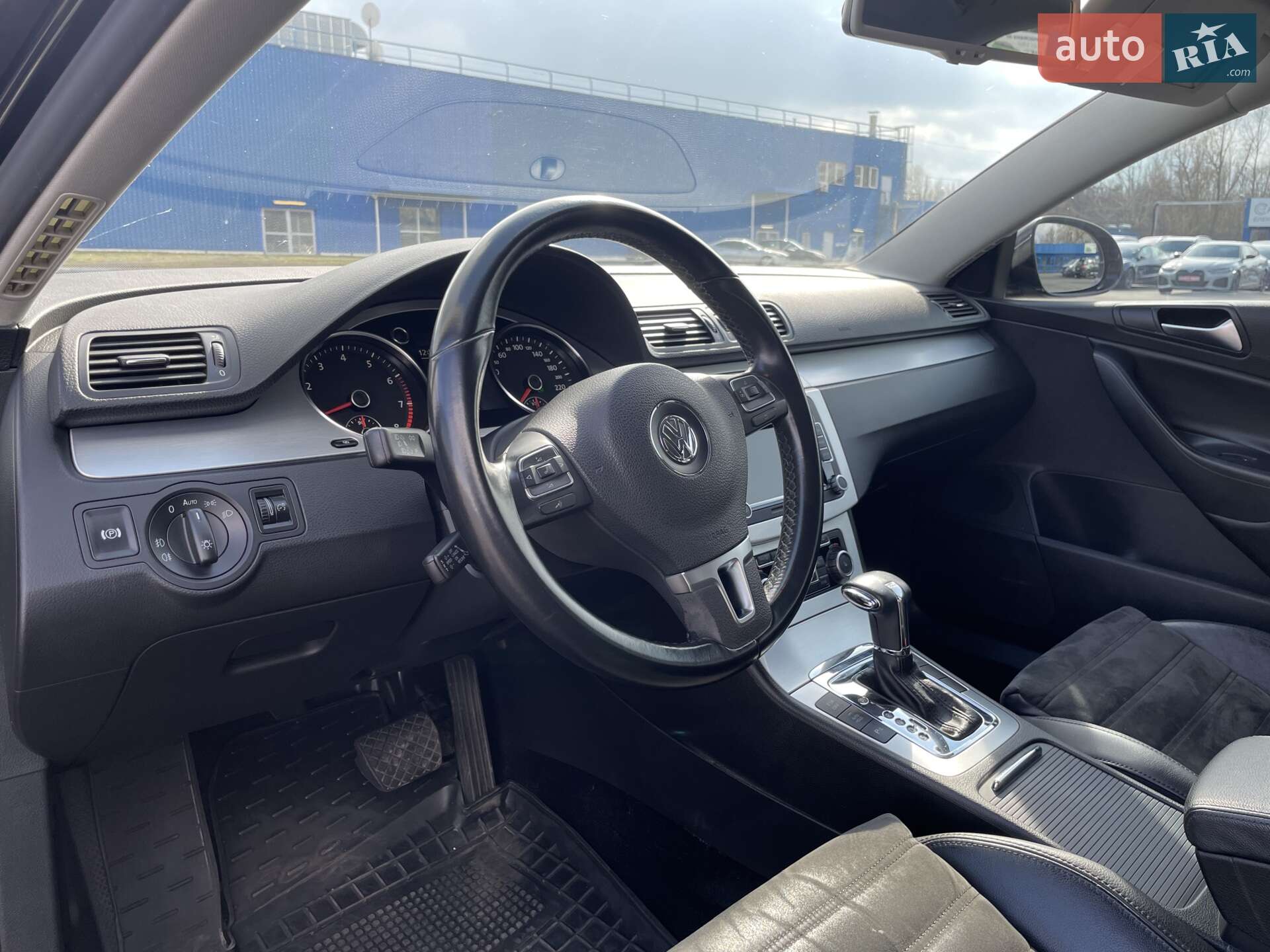 Volkswagen Passat 2010 VIN WVWZZZ3CZAP058237 фото оголошення 25 з 30