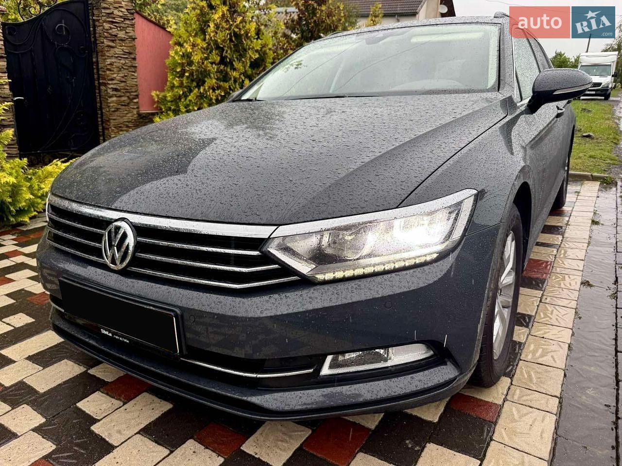 Volkswagen Passat 2019 VIN WVWZZZ3CZKE086588 фото оголошення 5 з 15